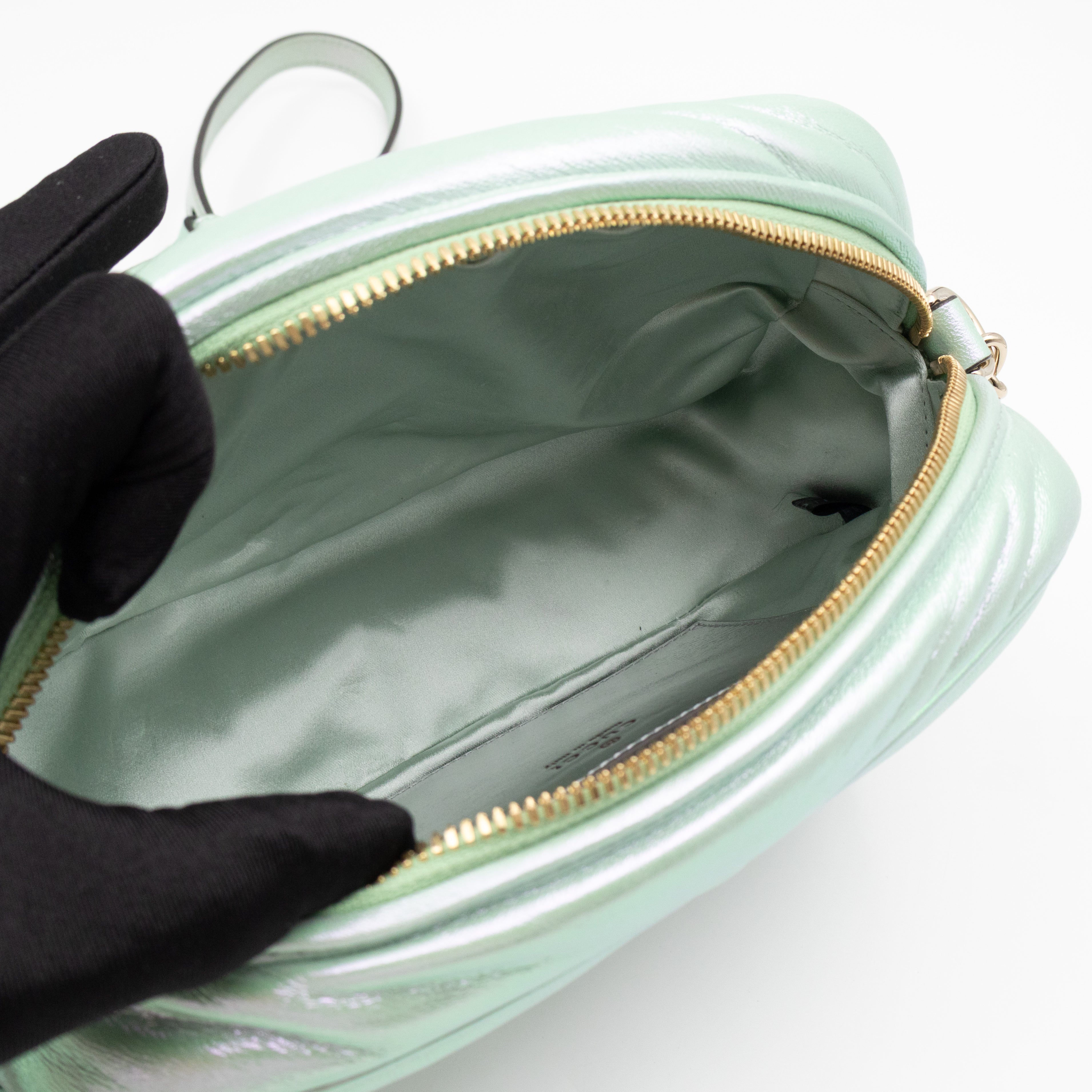GG Marmont Small Camera Bag Green Iridescent Leather