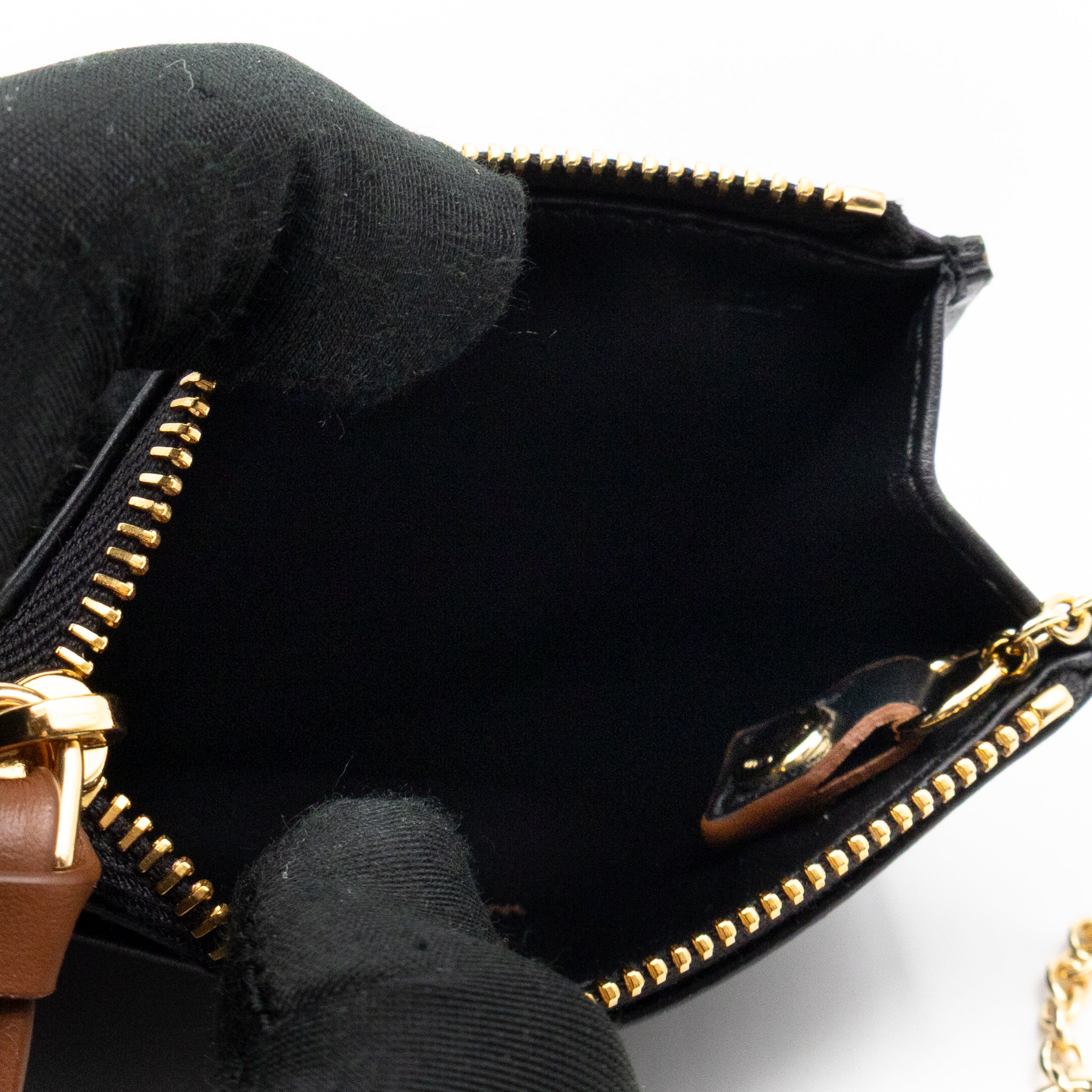 Zipped Card Holder Black Leather