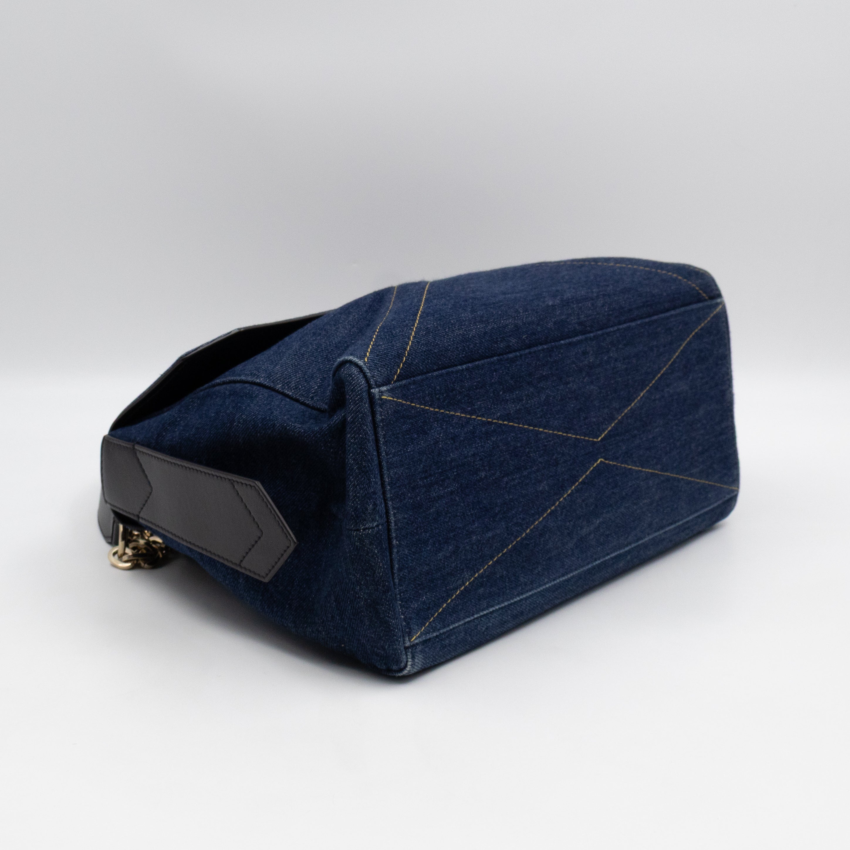ID Medium Blue Denim Black Leather