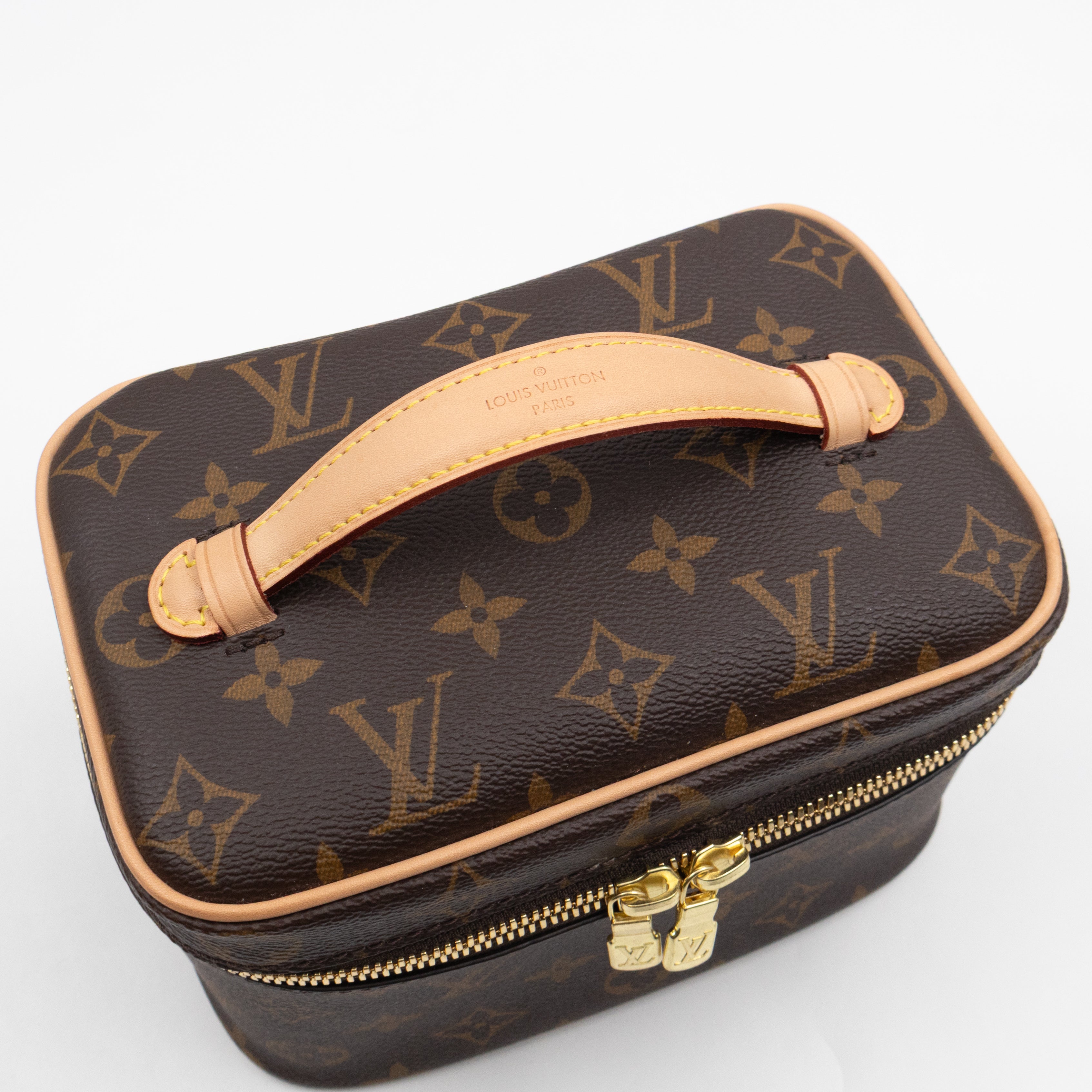 Nice Mini Monogram