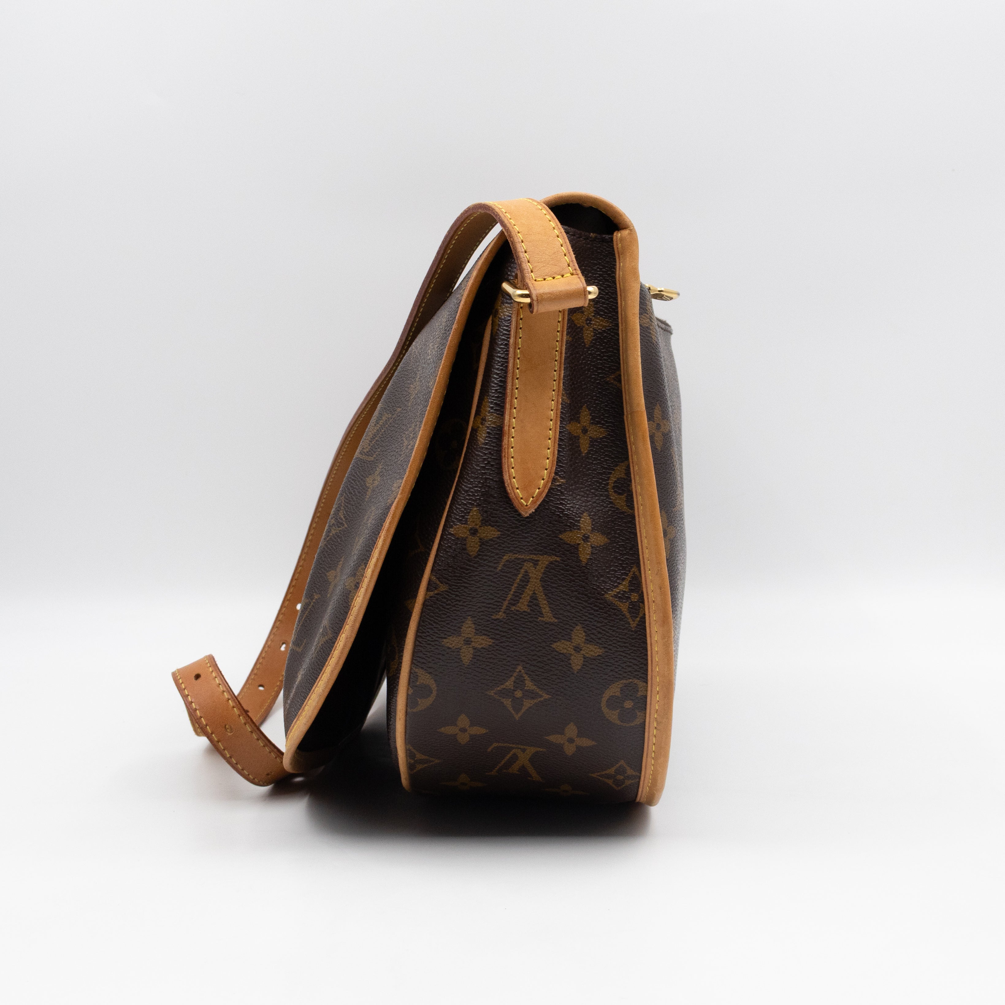 Menilmontant MM Monogram
