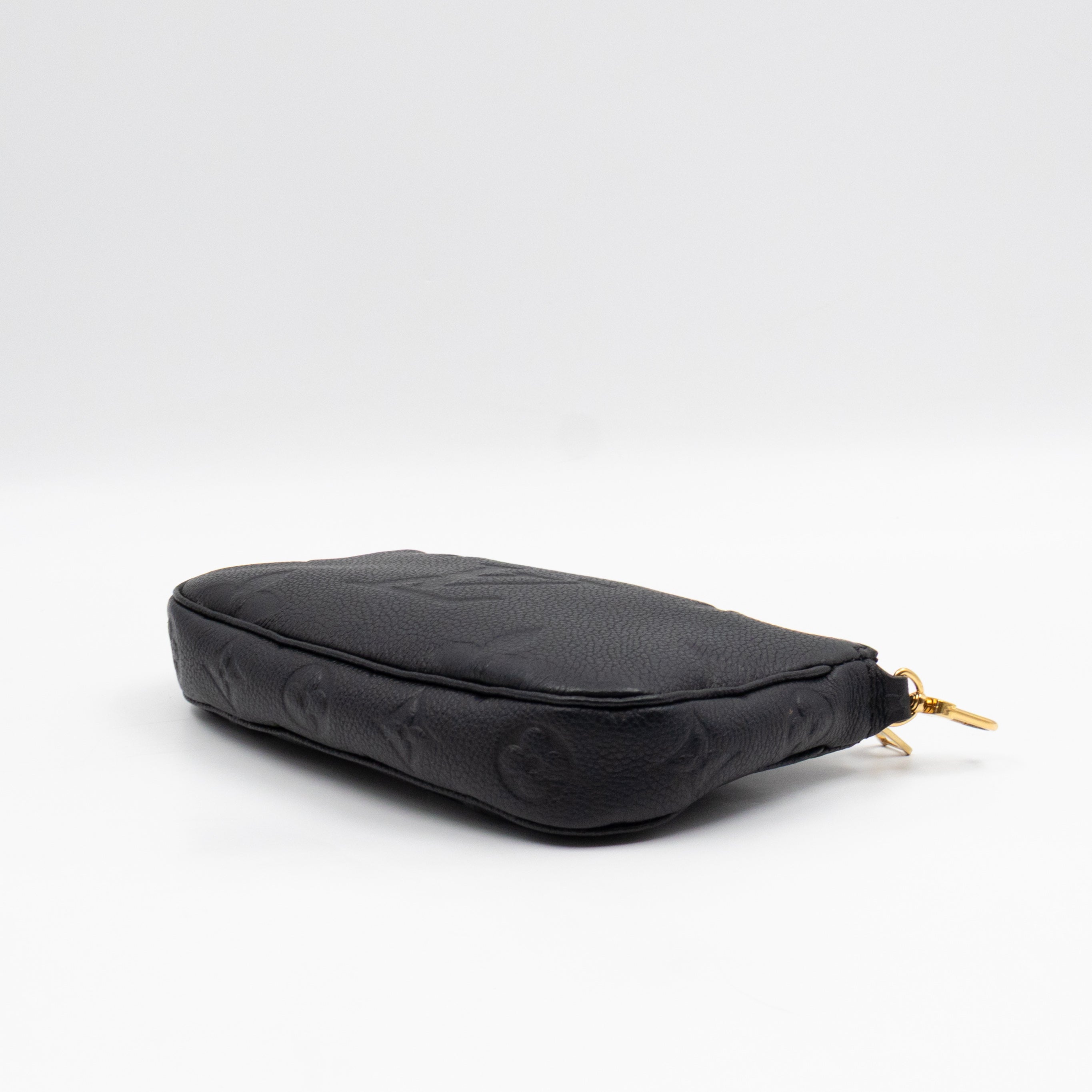 Multi Pochette Accessoires Black Monogram Empreinte