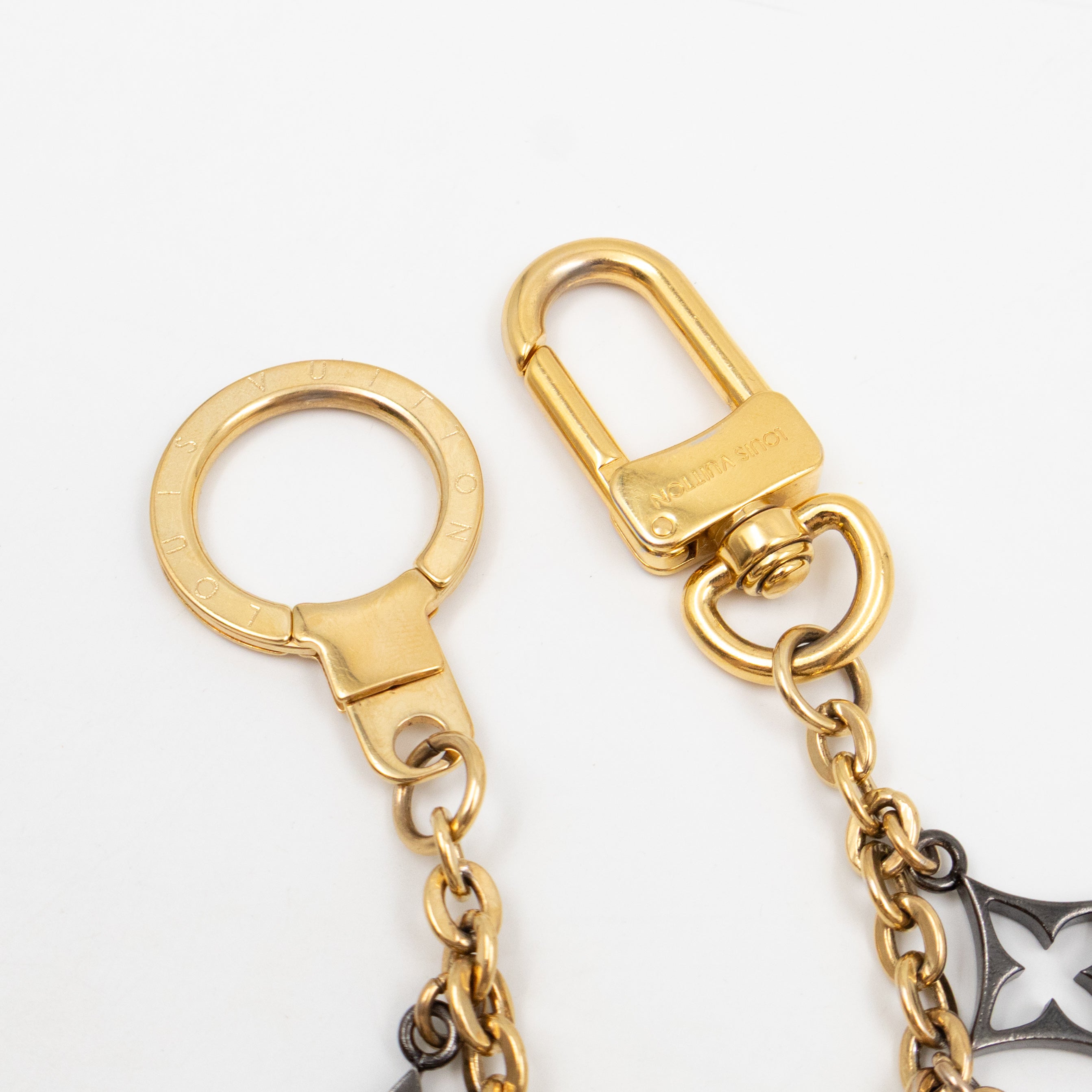 Blooming Flowers Bag Charm & Key Holder Gold