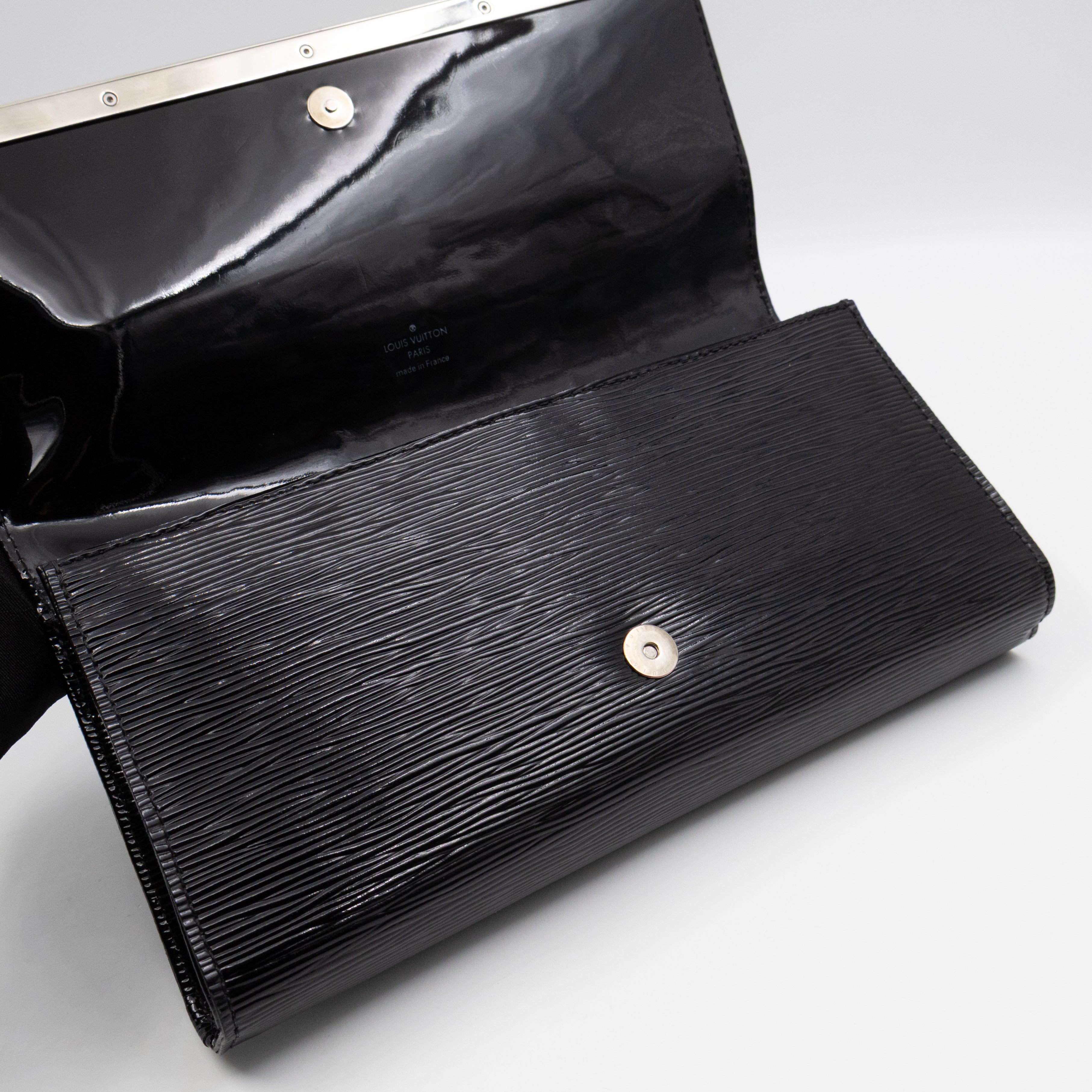 Sevigne Clutch Electric Noir Epi Leather