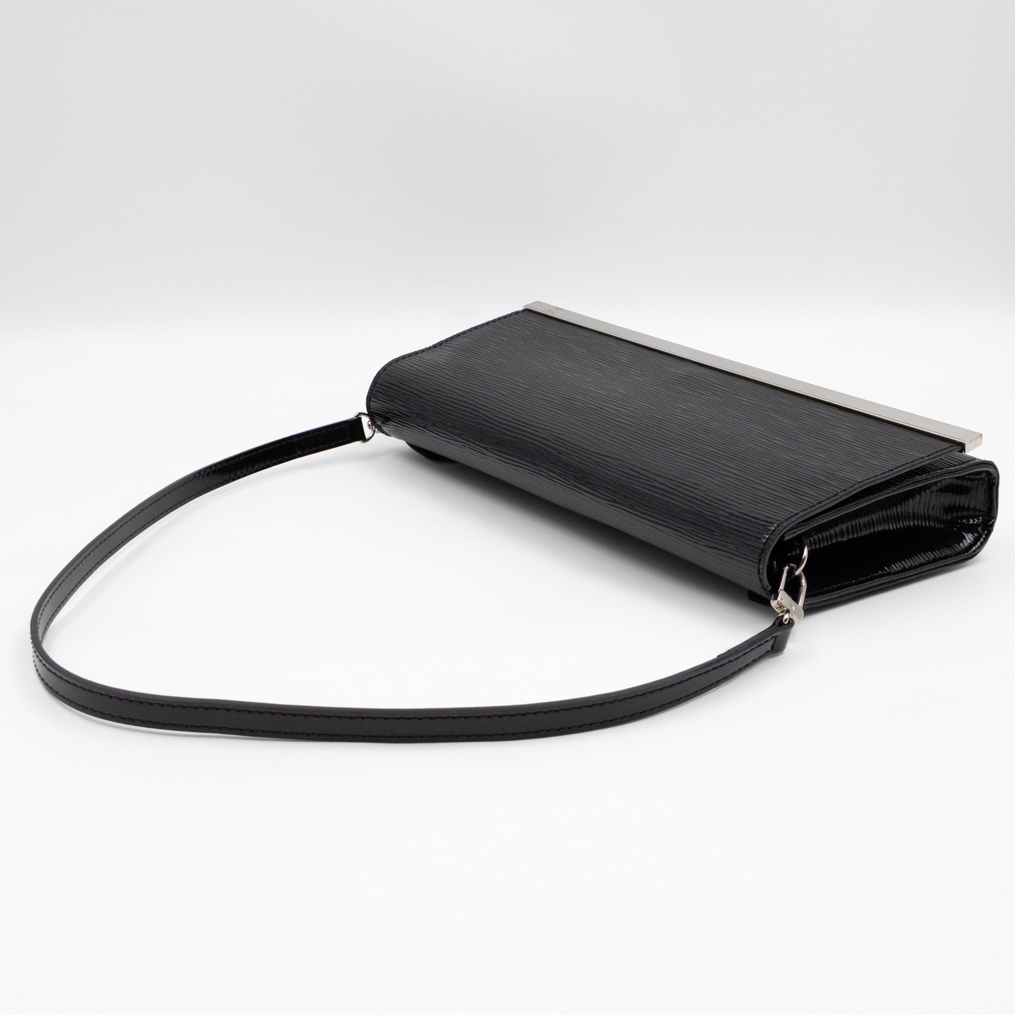 Sevigne Clutch Electric Noir Epi Leather