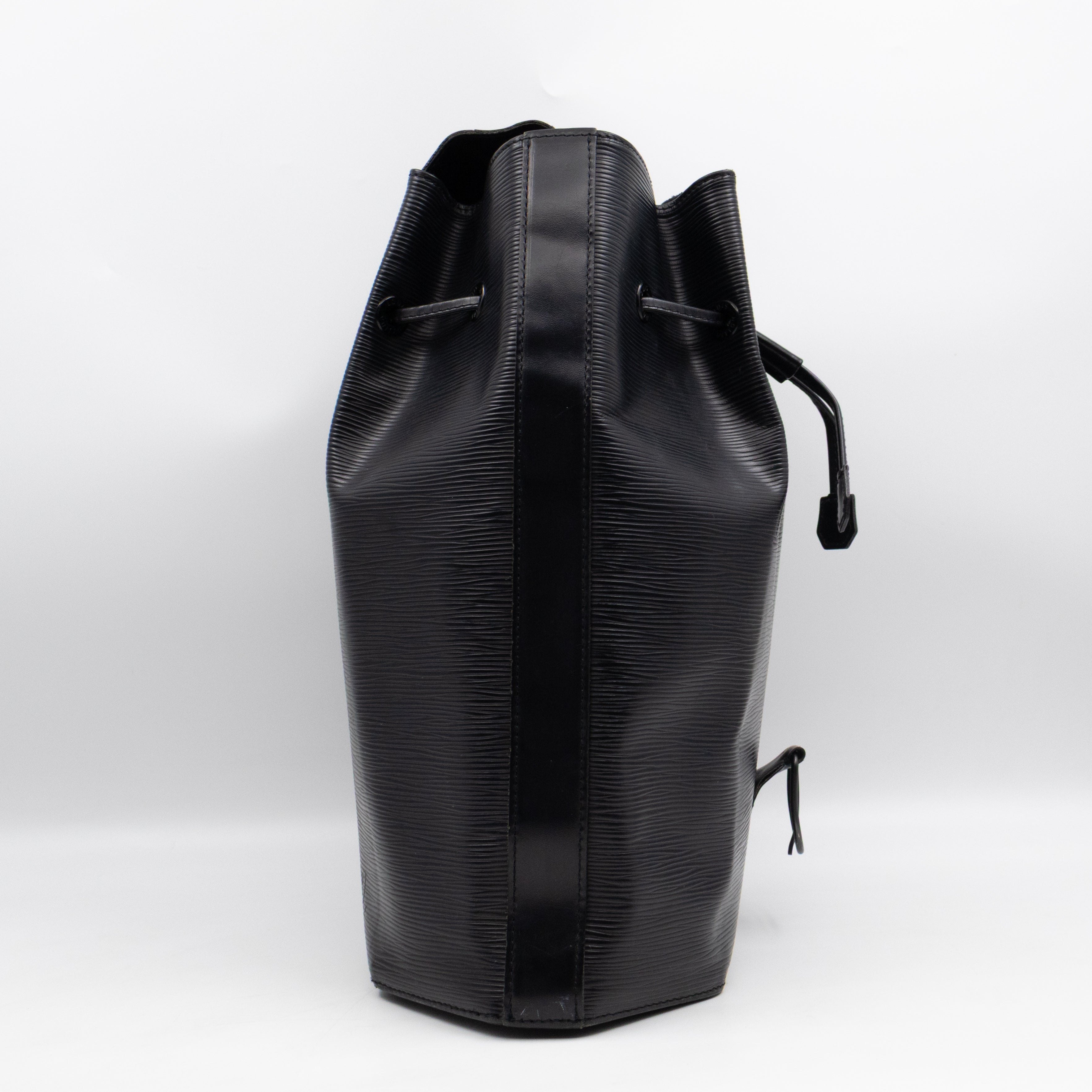 Sac A Dos Black Epi Leather
