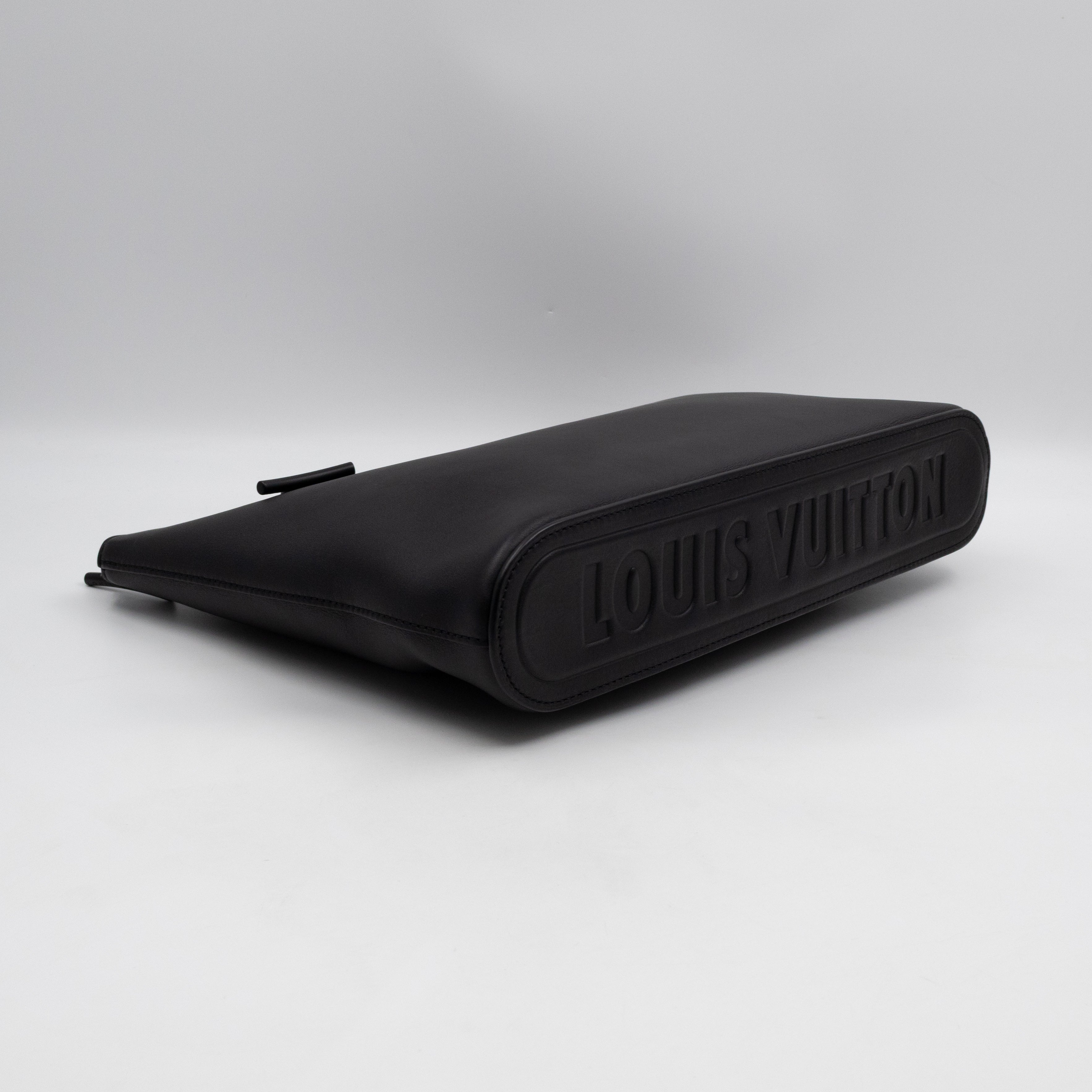 Pochette Cosmos Black Infinity Leather