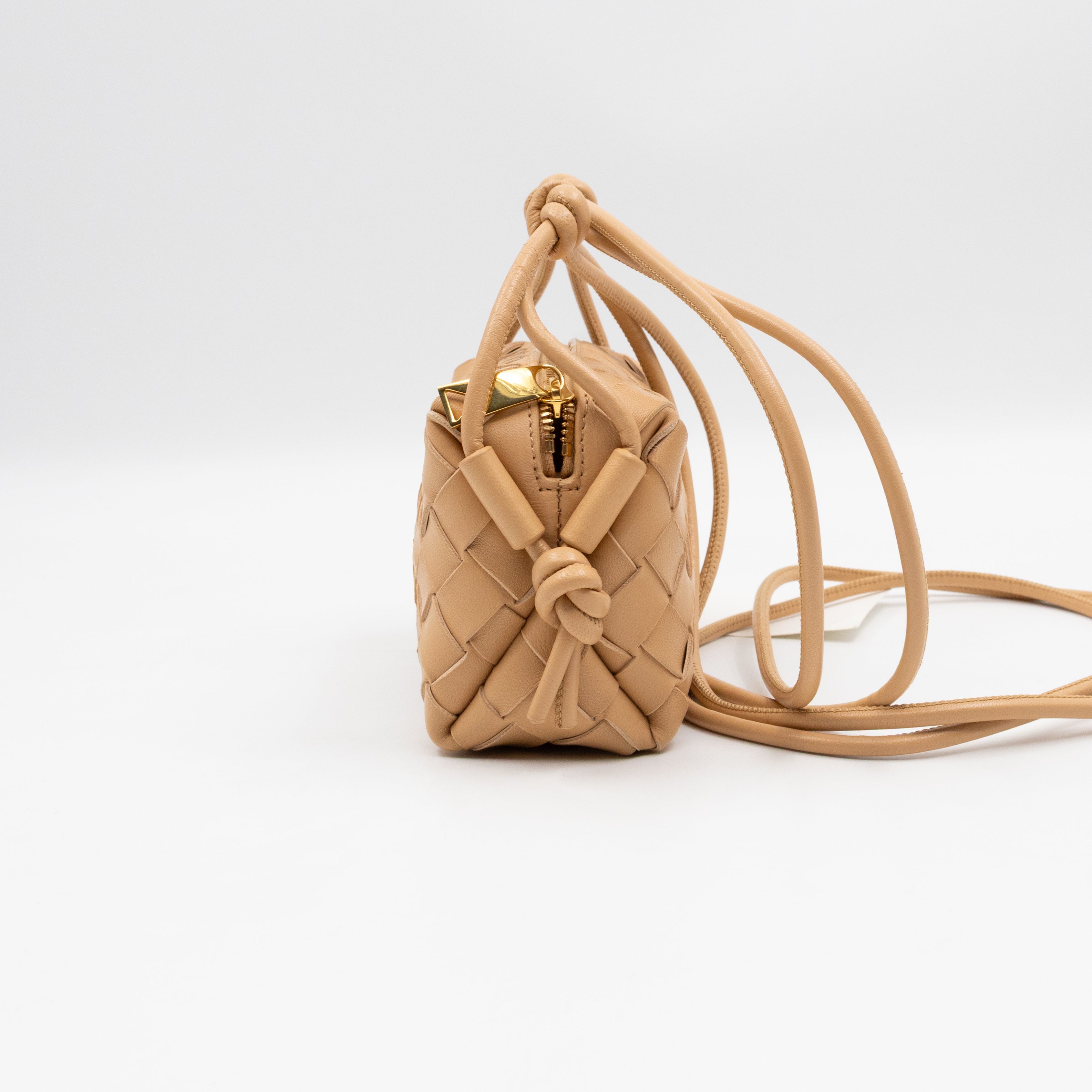 Candy Loop Bag Almond Intrecciato Leather
