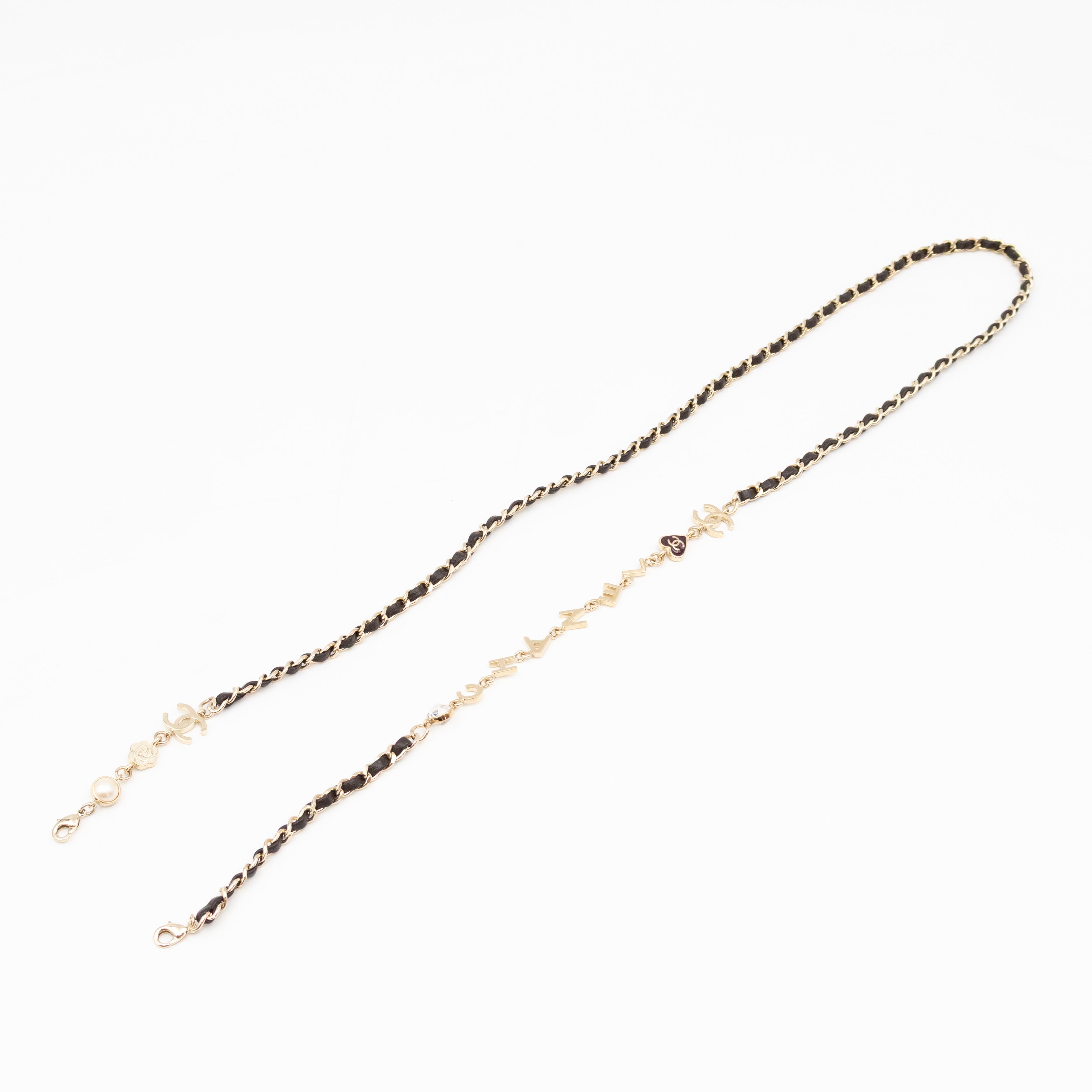 Square Sunglasses With Chanel Chain