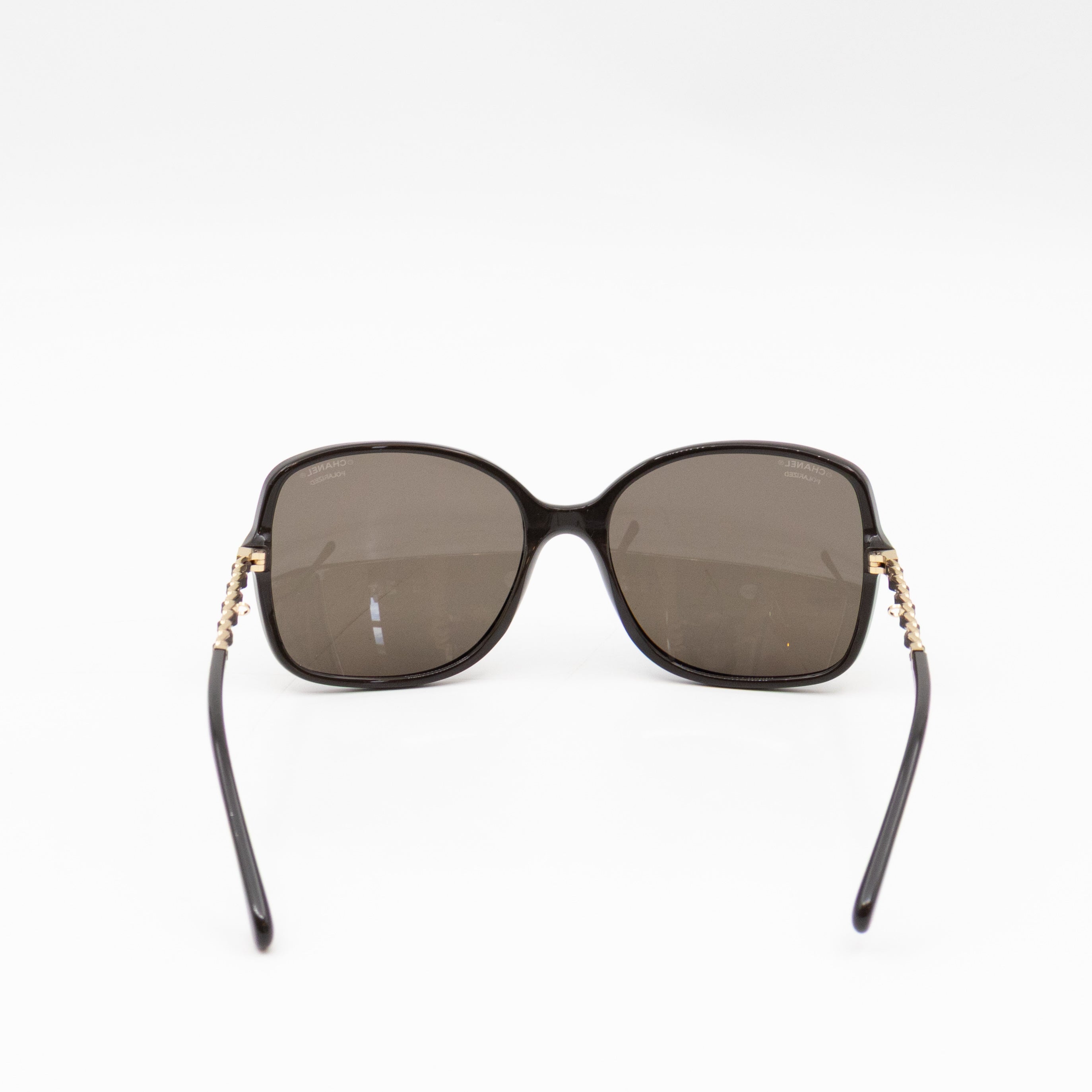 Square Sunglasses With Chanel Chain