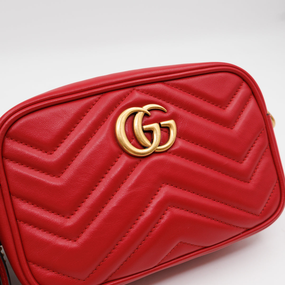 GG Marmont Matelassé Mini Red Leather