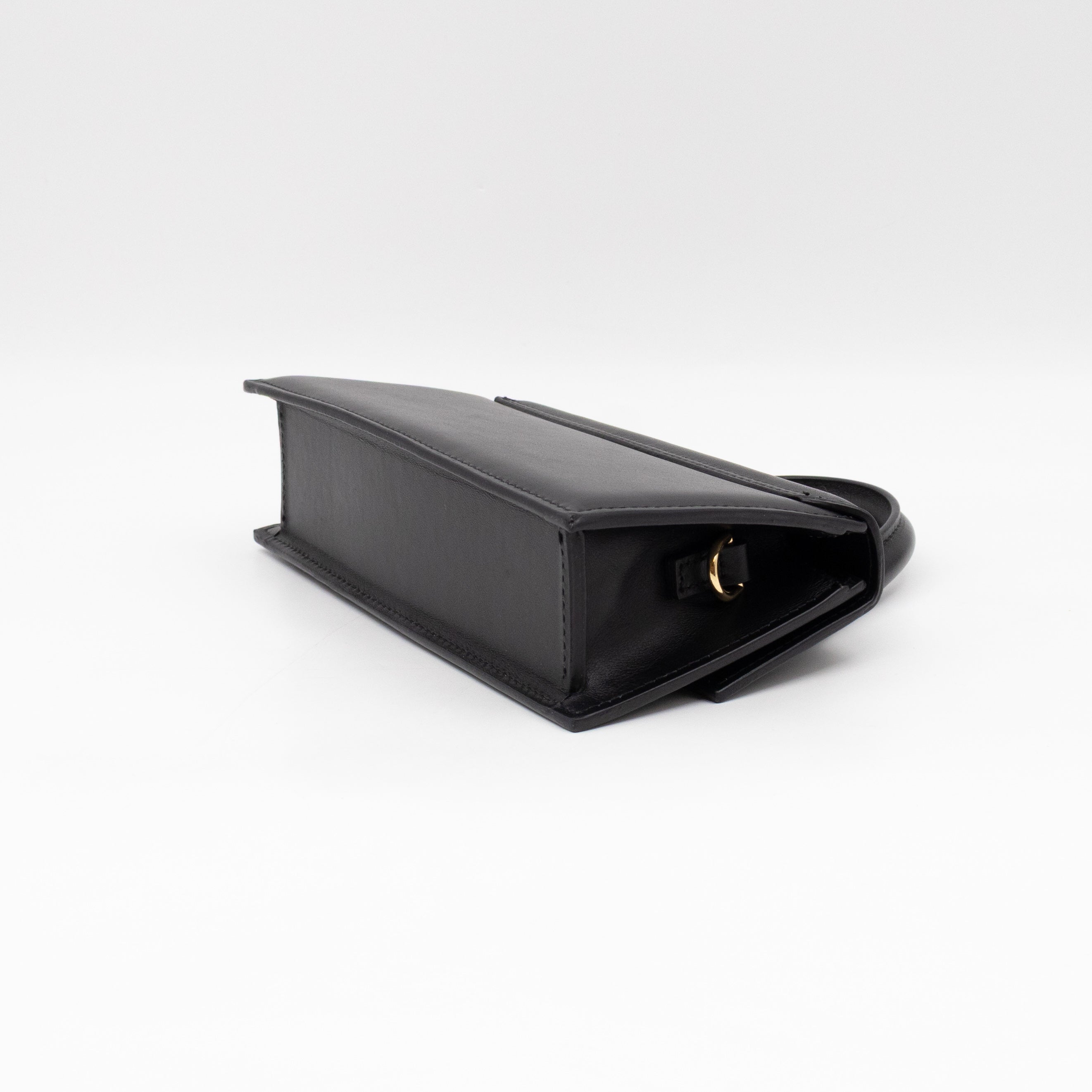 Le Chiquito Long Black Leather