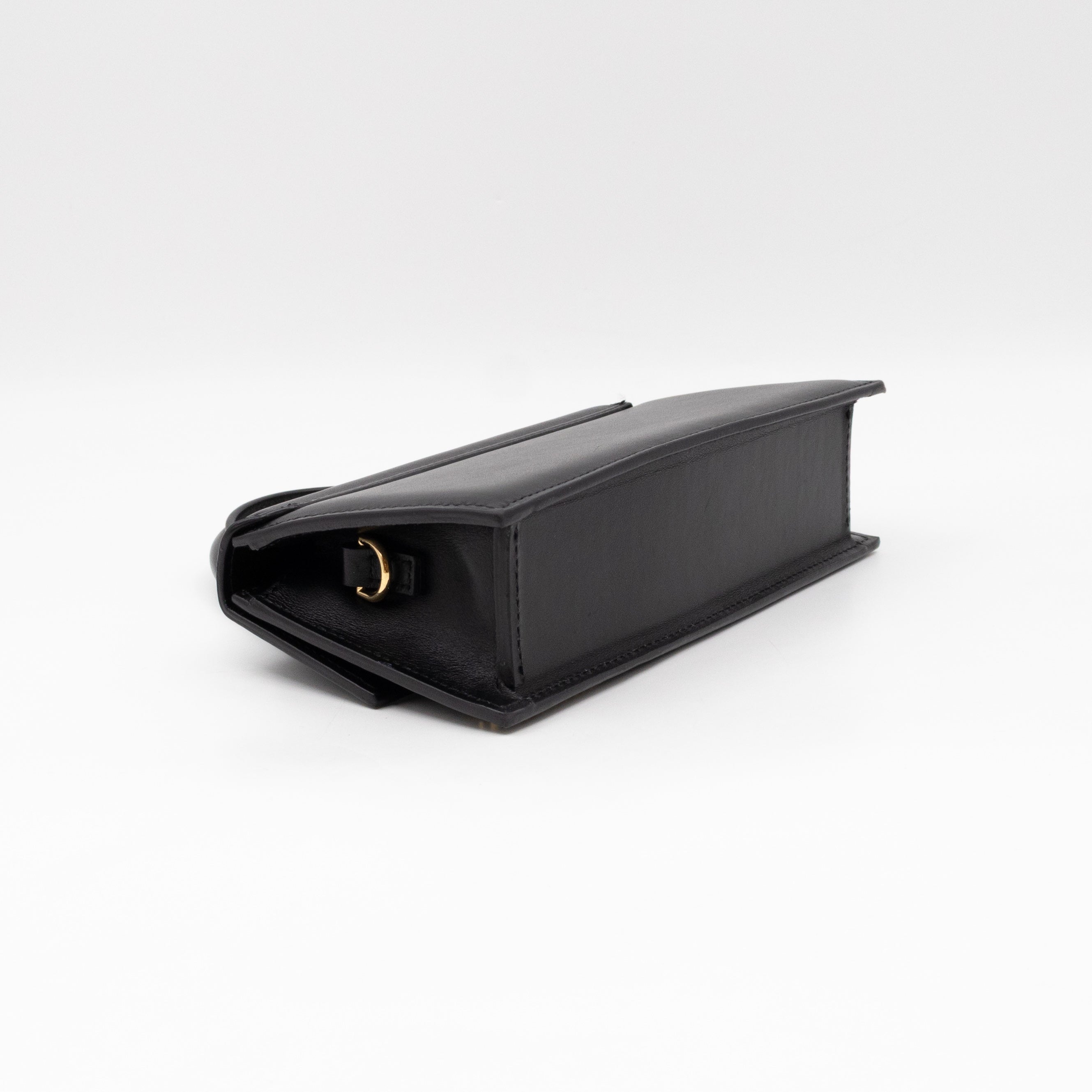 Le Chiquito Long Black Leather