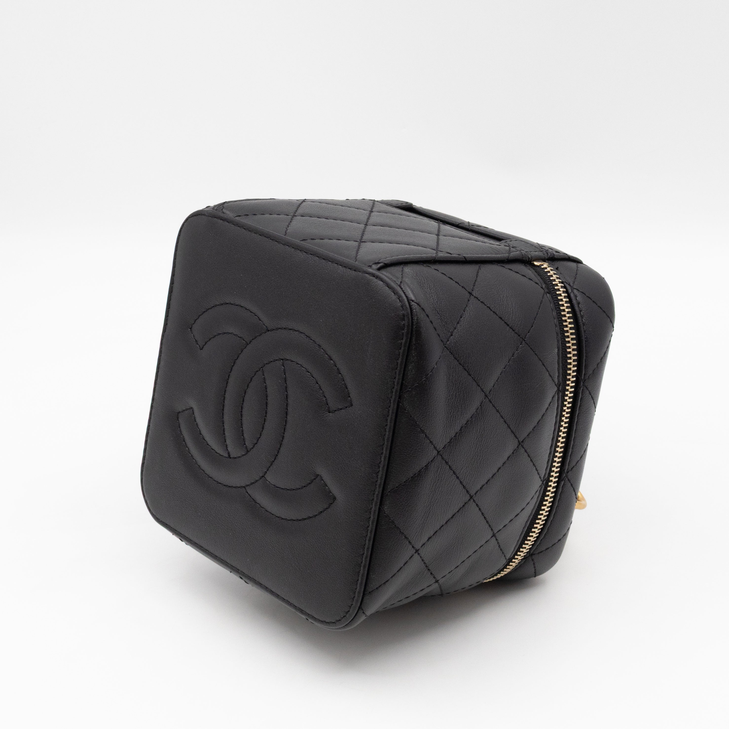 CC Chain Vanity Case Small Black Leather