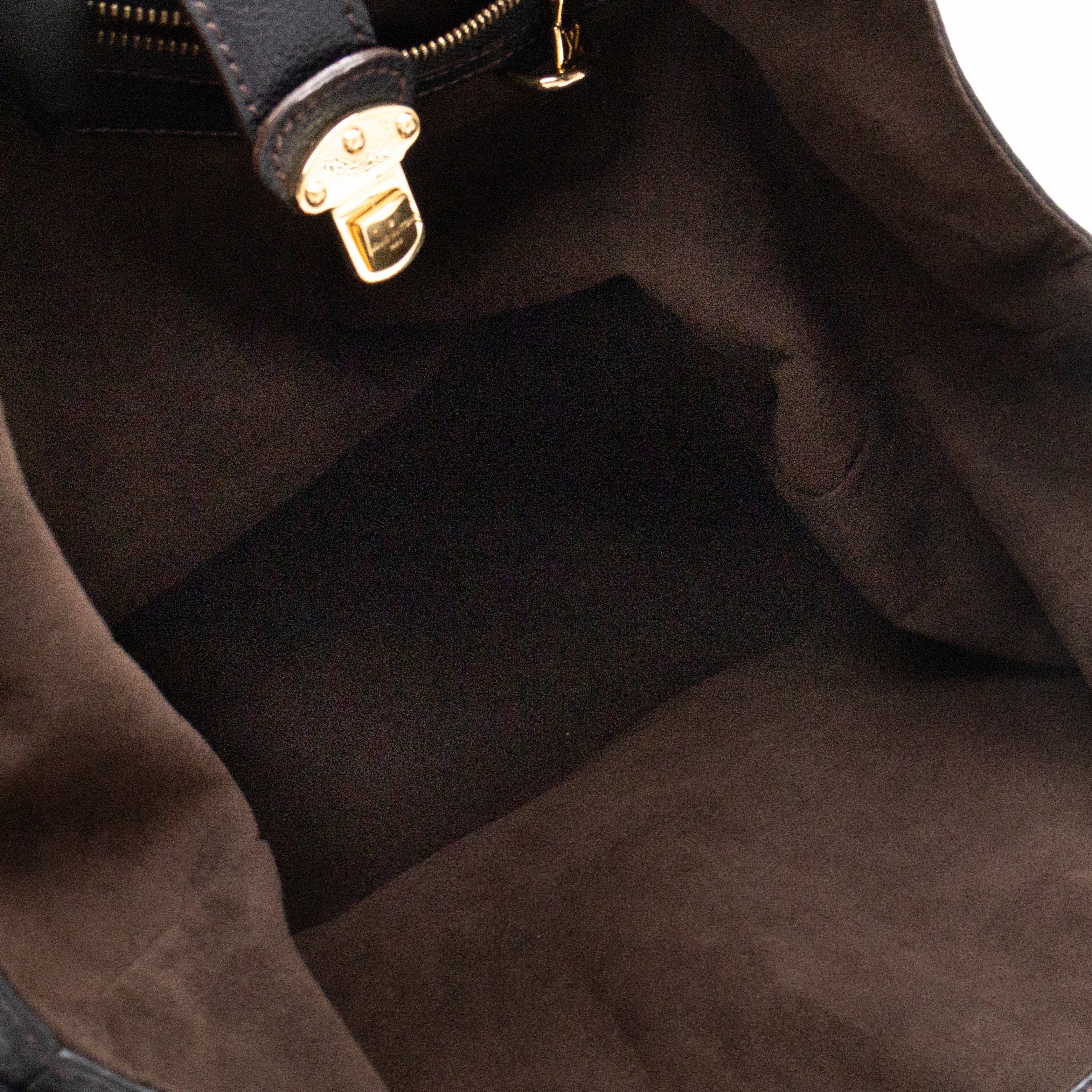 Mahina L Black Leather
