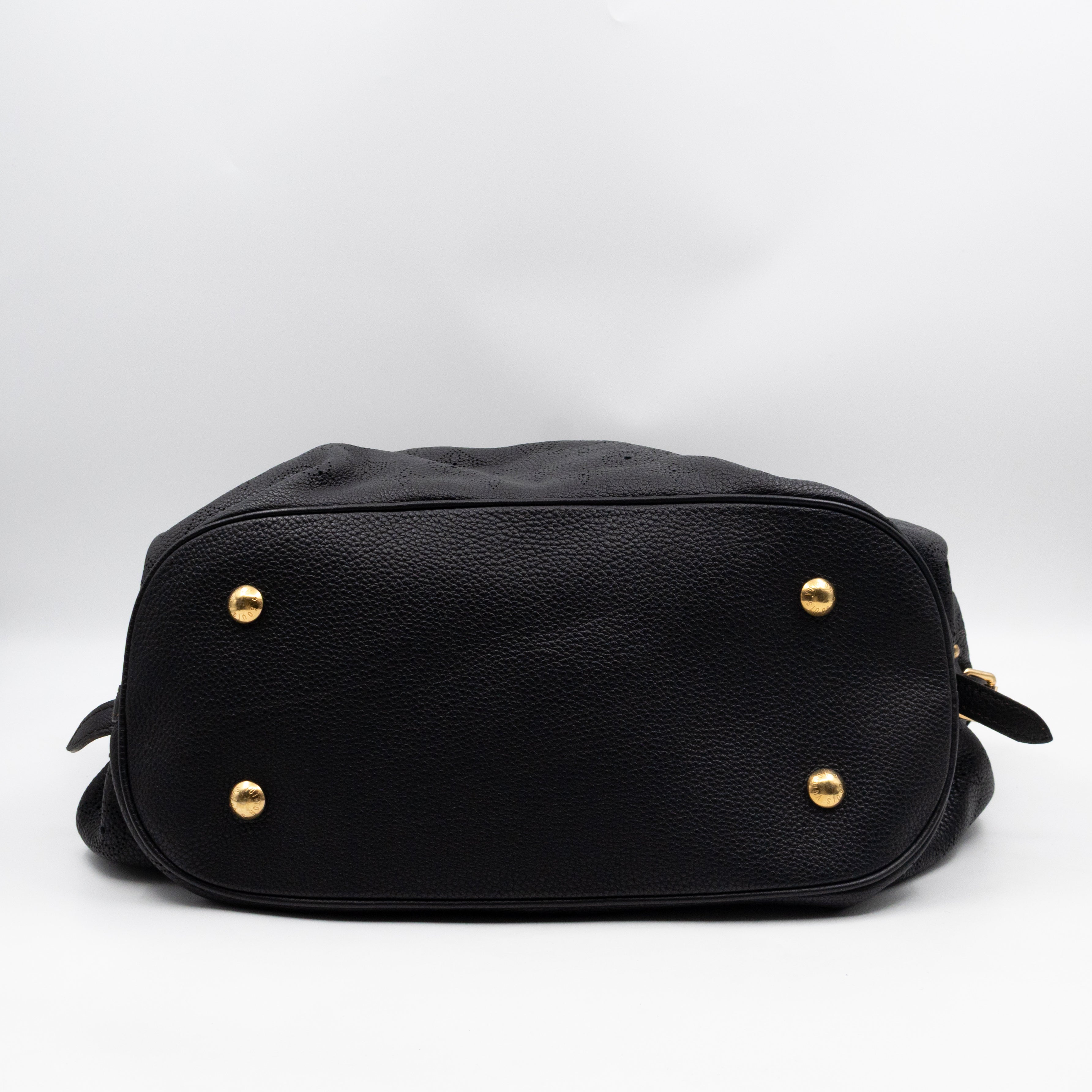 Mahina L Black Leather