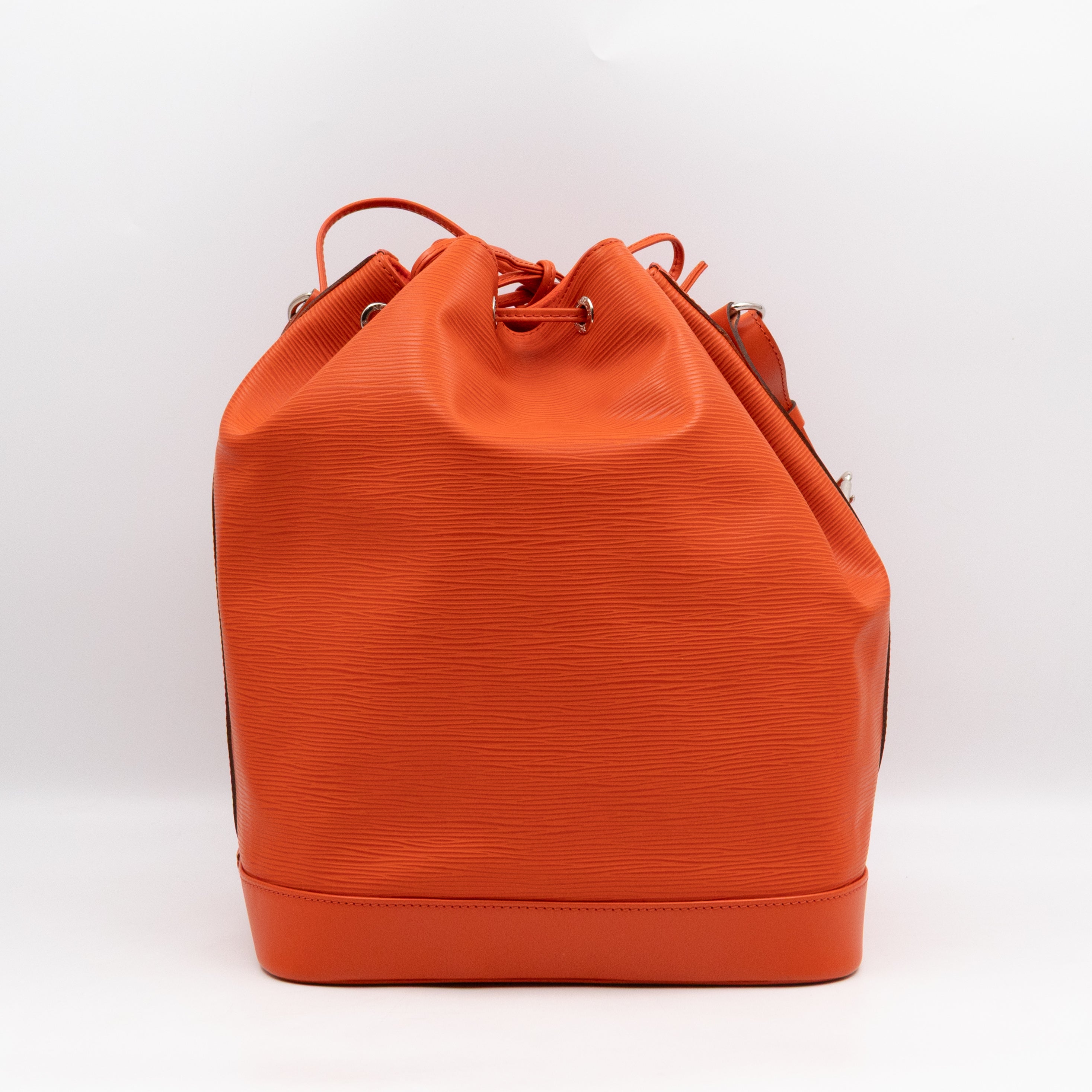 Noe Piment Epi Leather
