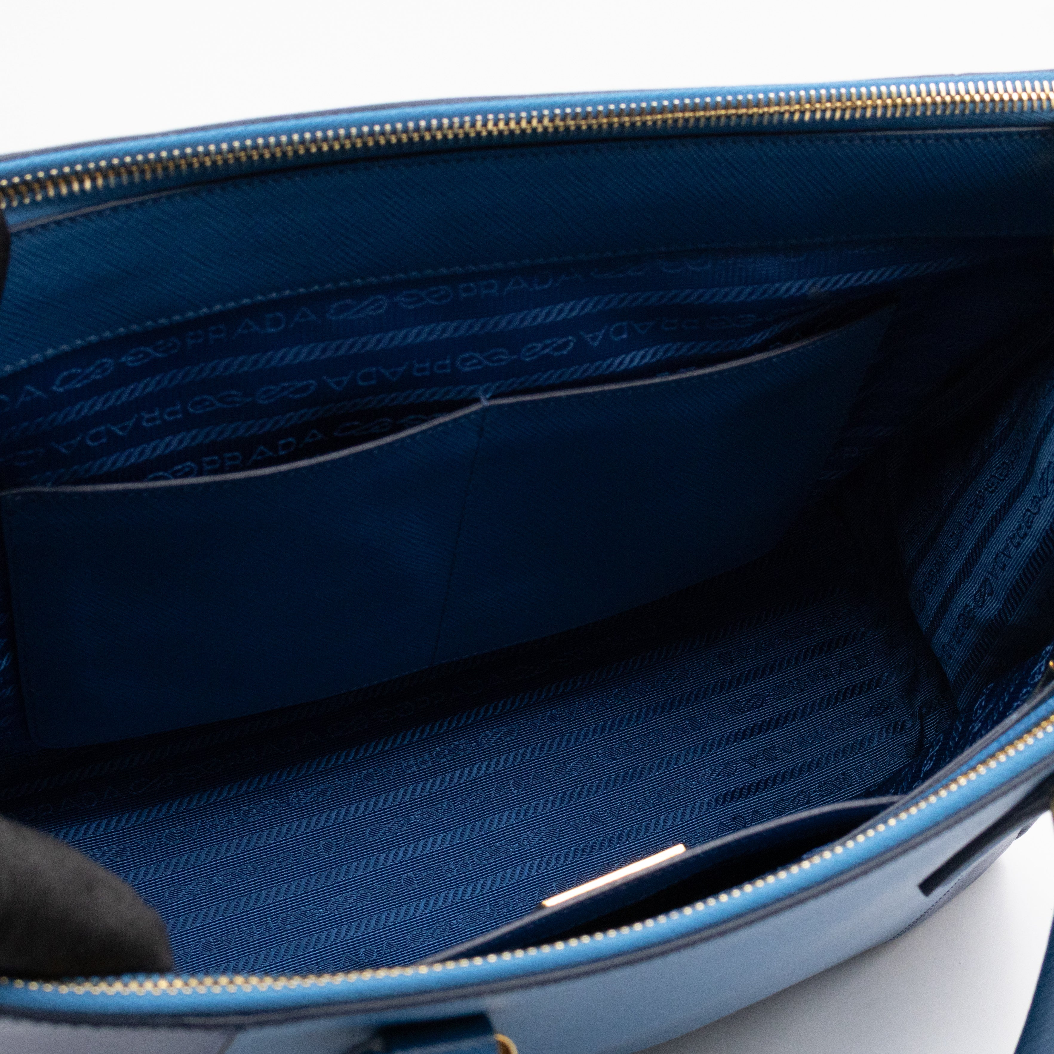 Galleria Medium Double Zip Blue Two Tone Saffiano Leather