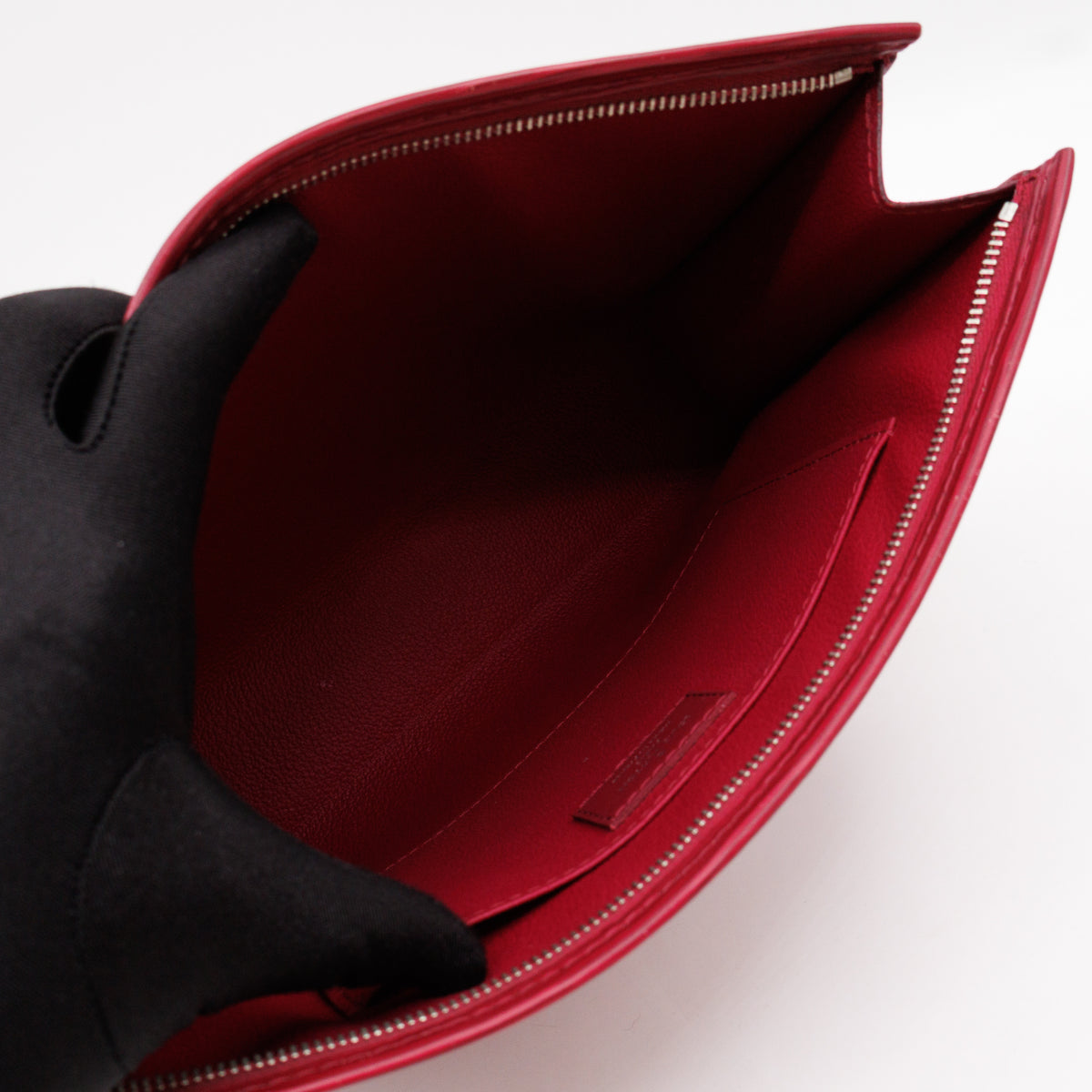 Toiletry Pouch 26 Epi Leather Fuchsia