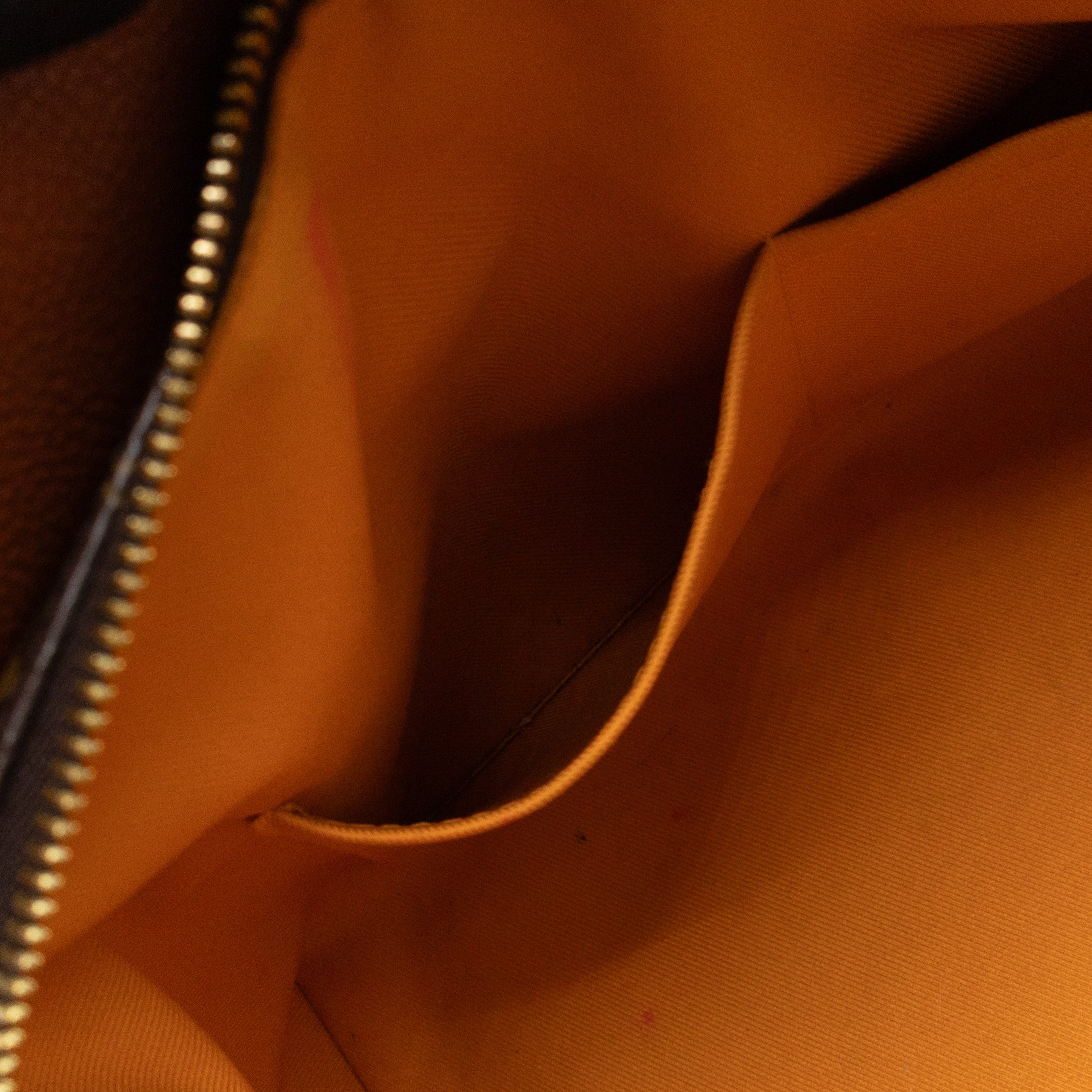 Manhattan NM Monogram Caramel