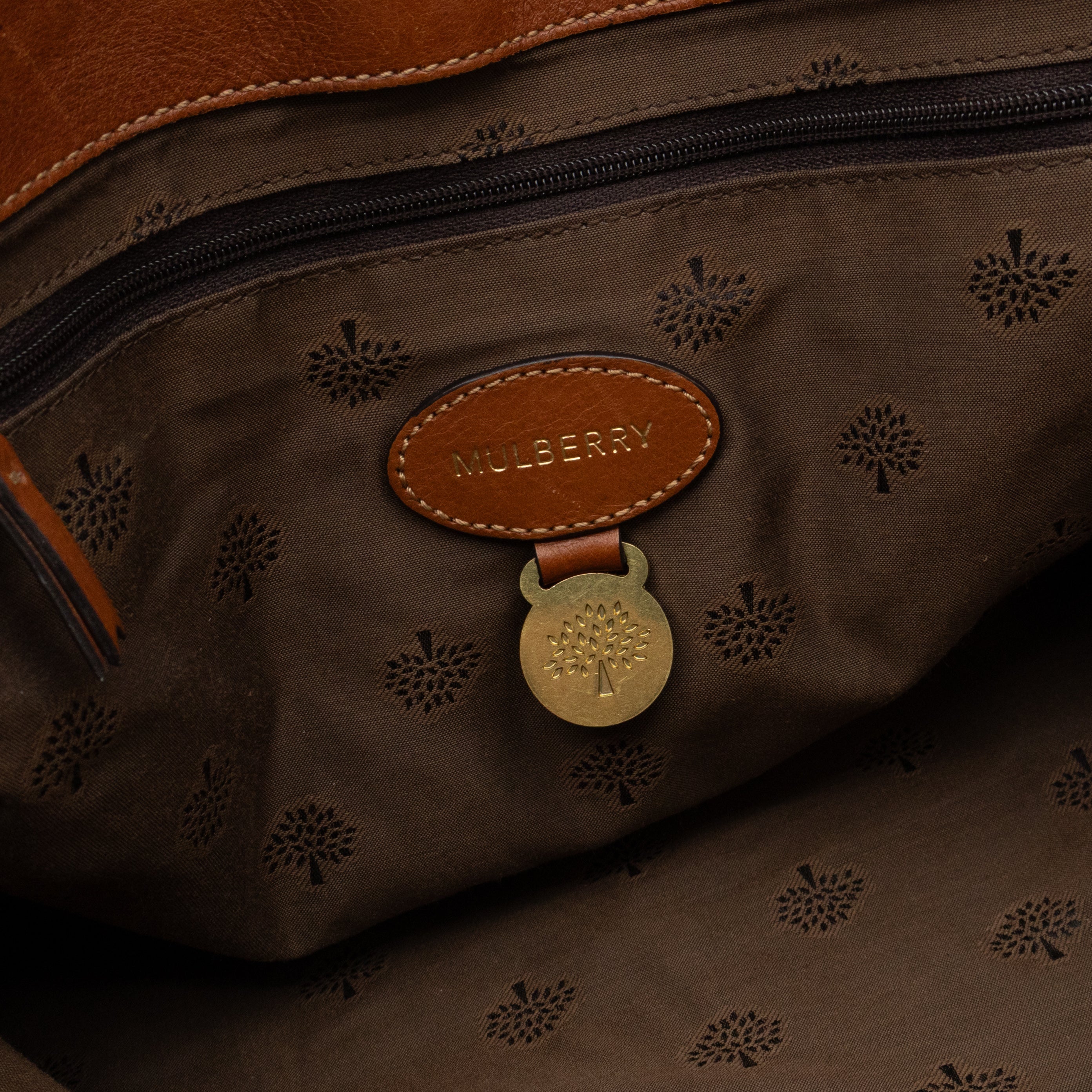 Alexa Oversized Oak Leather