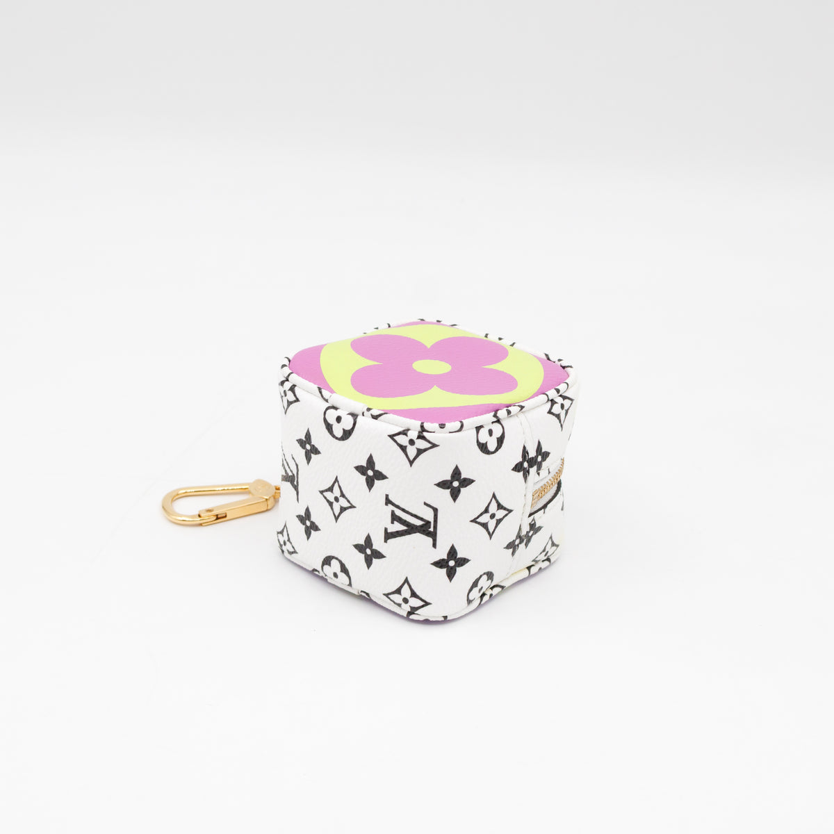 Cube Coin Purse White & Black Monogram Giant