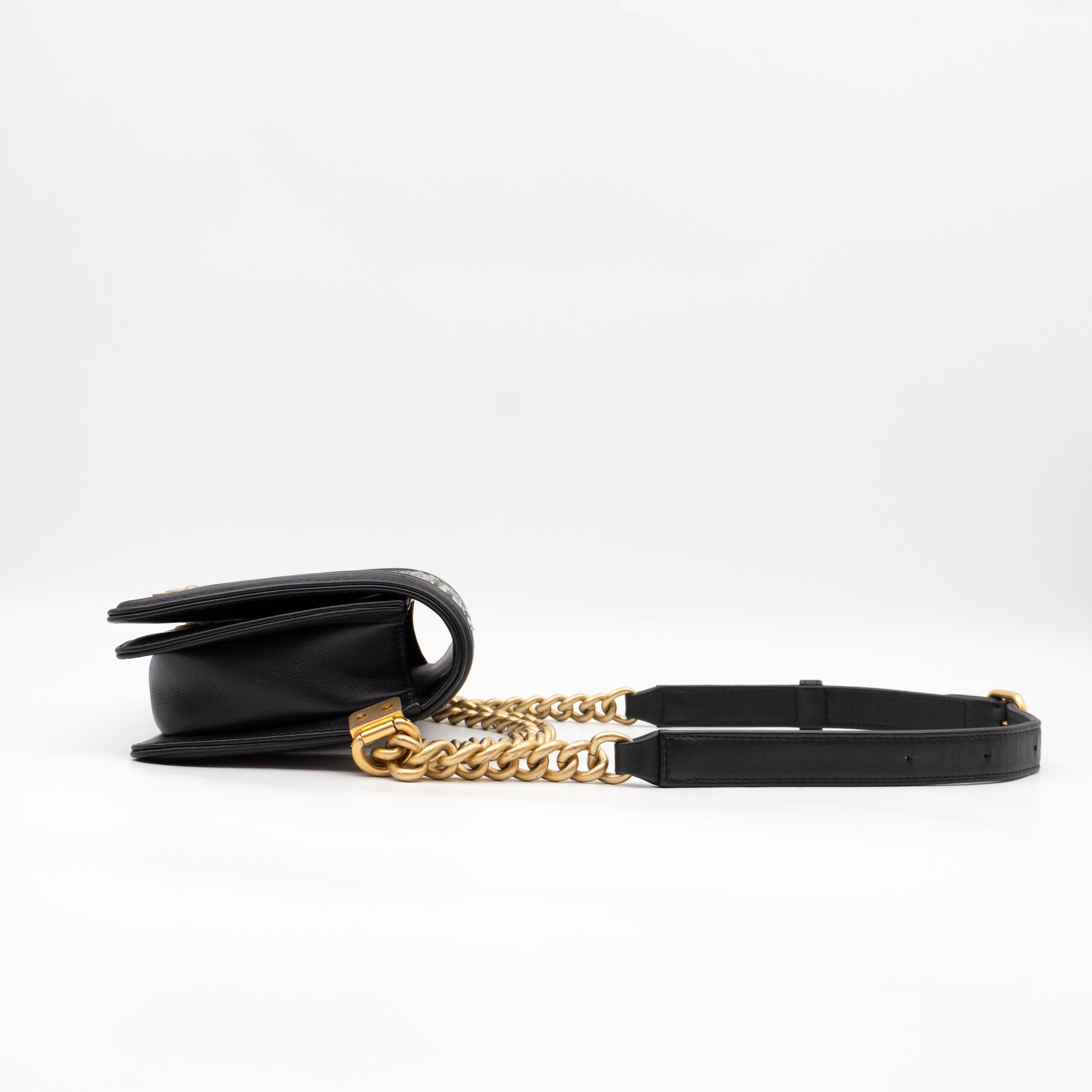 Boy Belt Bag By The Sea Chevron Embroidered Black Leather