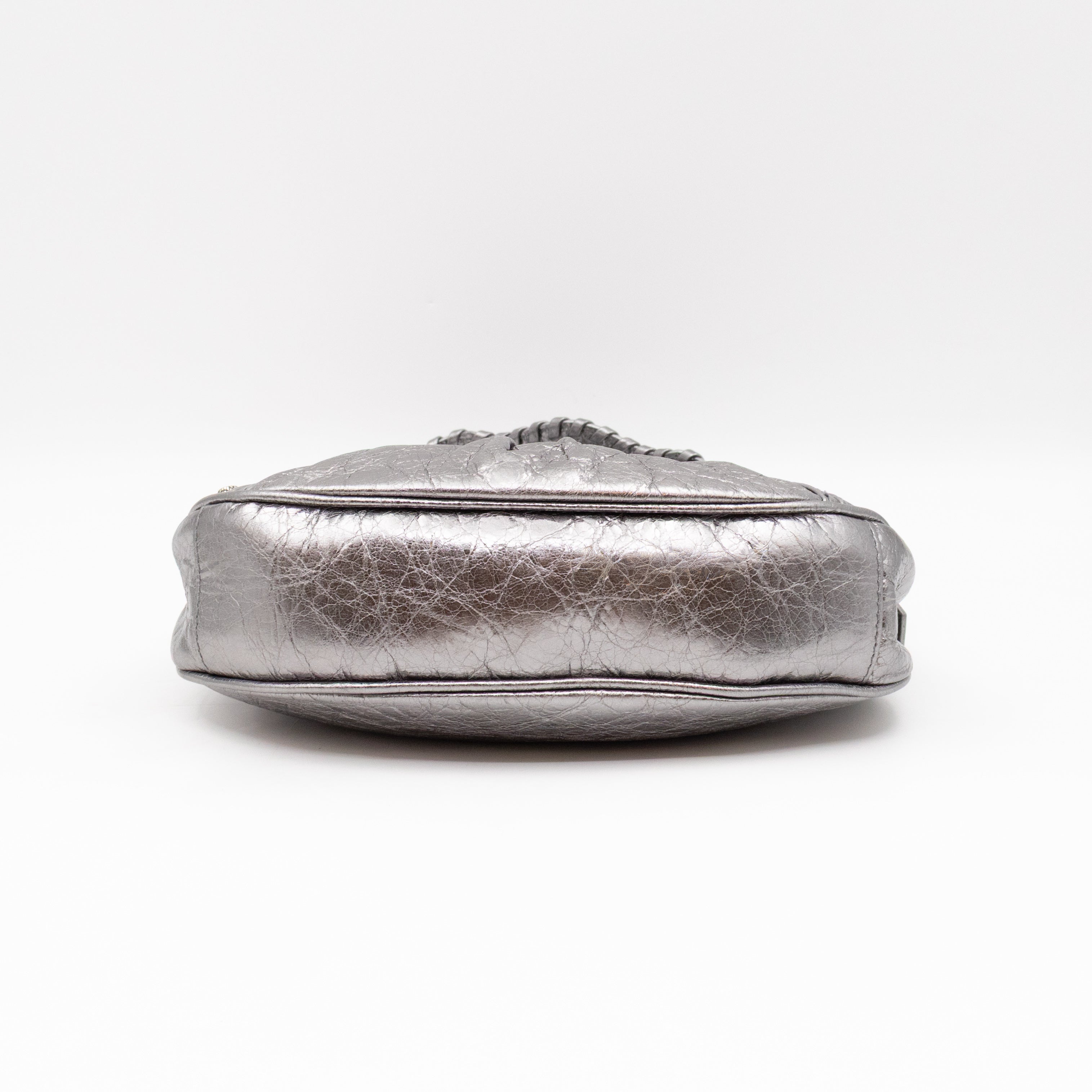 Le Cagole Shoulder Bag XS Silver Metallic Leather