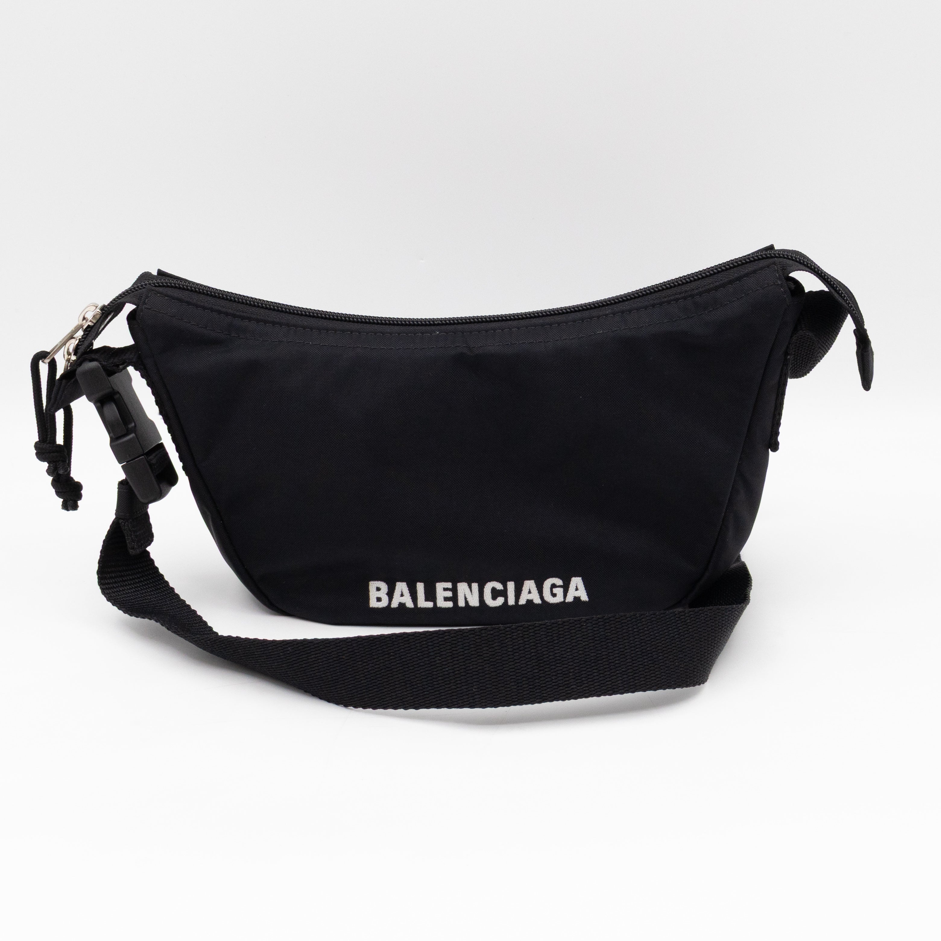 Wheel Shoulder Sling Bag Black Nylon
