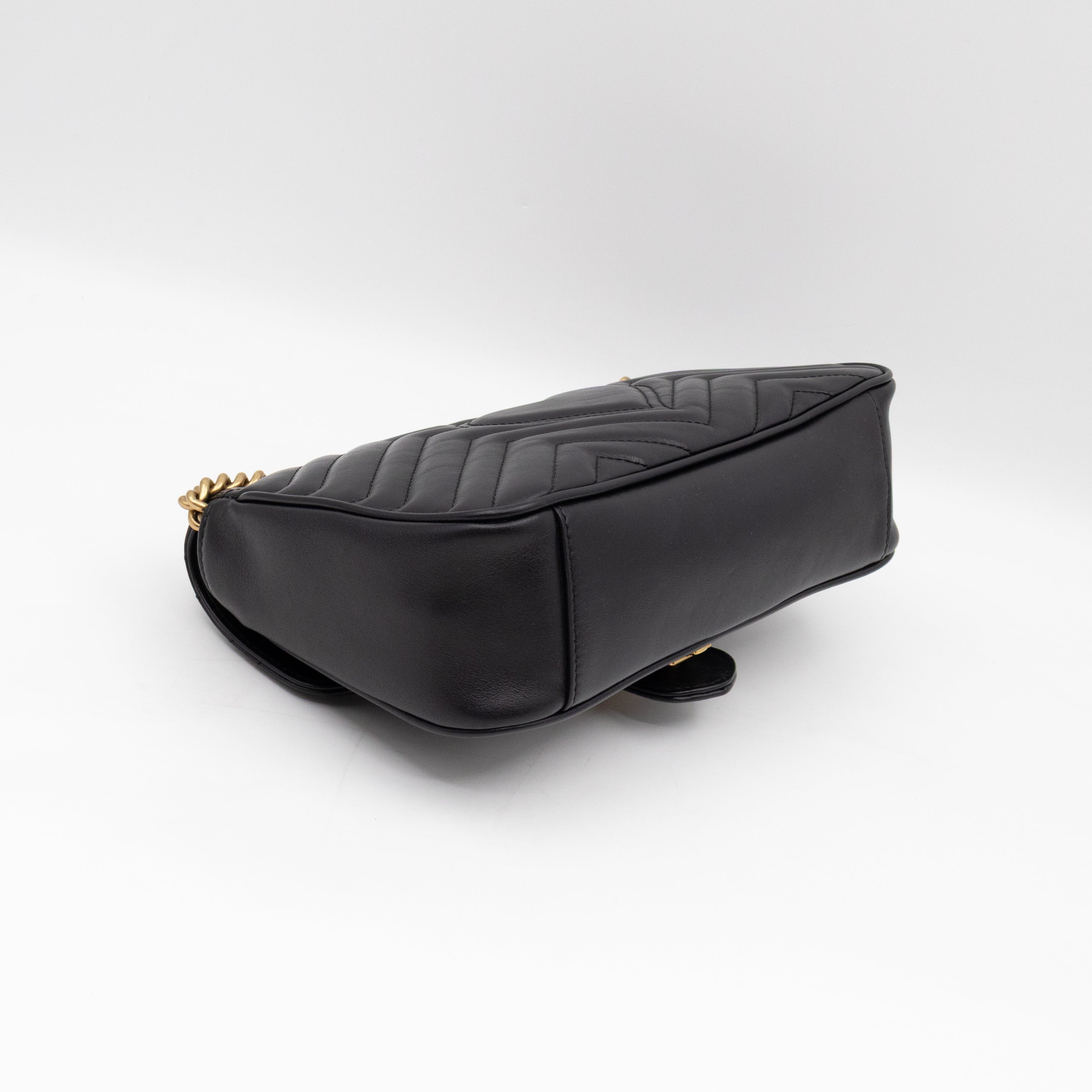GG Marmont Medium Flap Bag Black Leather