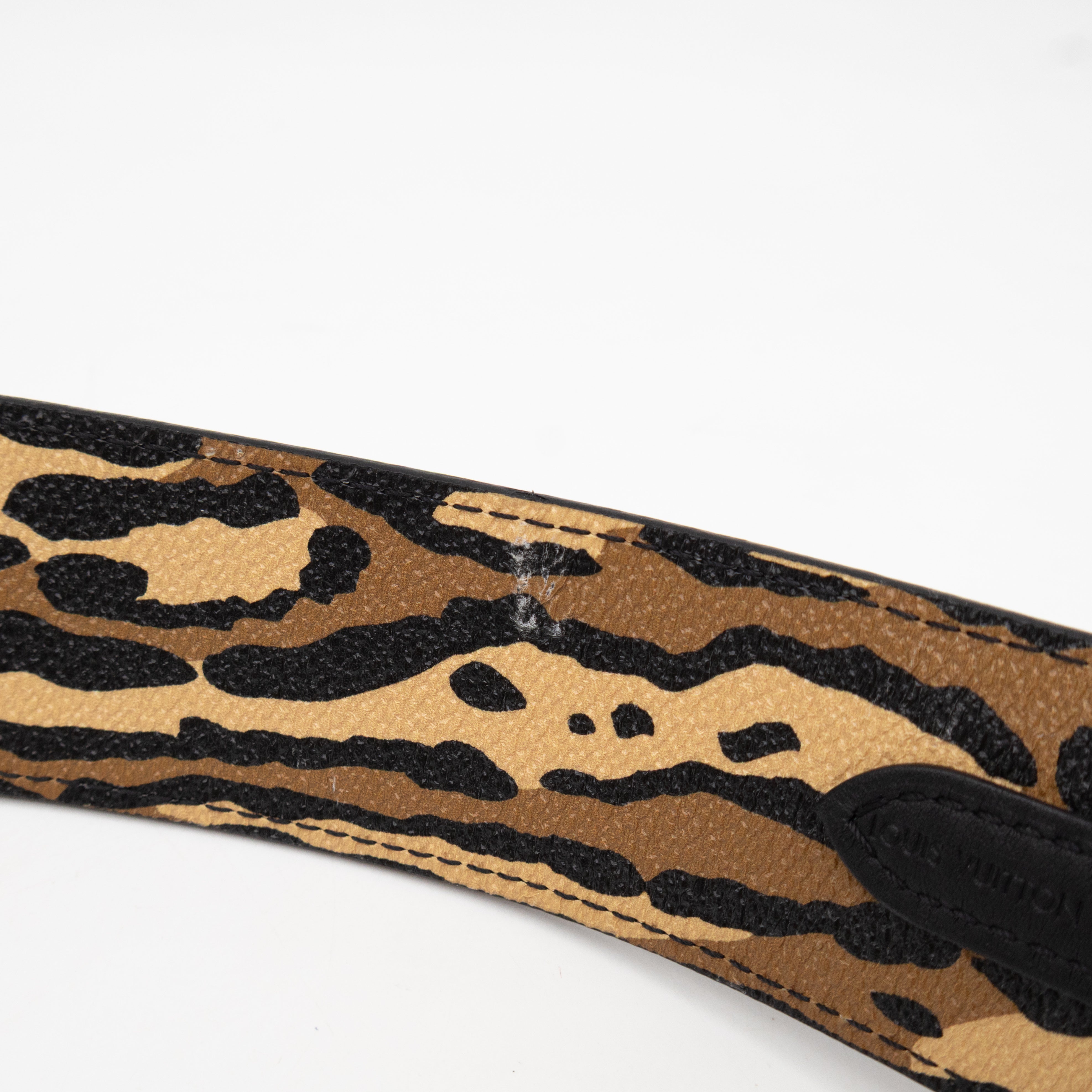 Bandouliere LV Jungle Black Leather