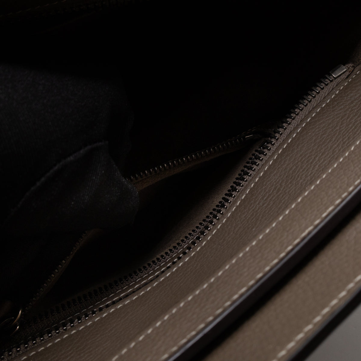 Micro Luggage Grey Leather