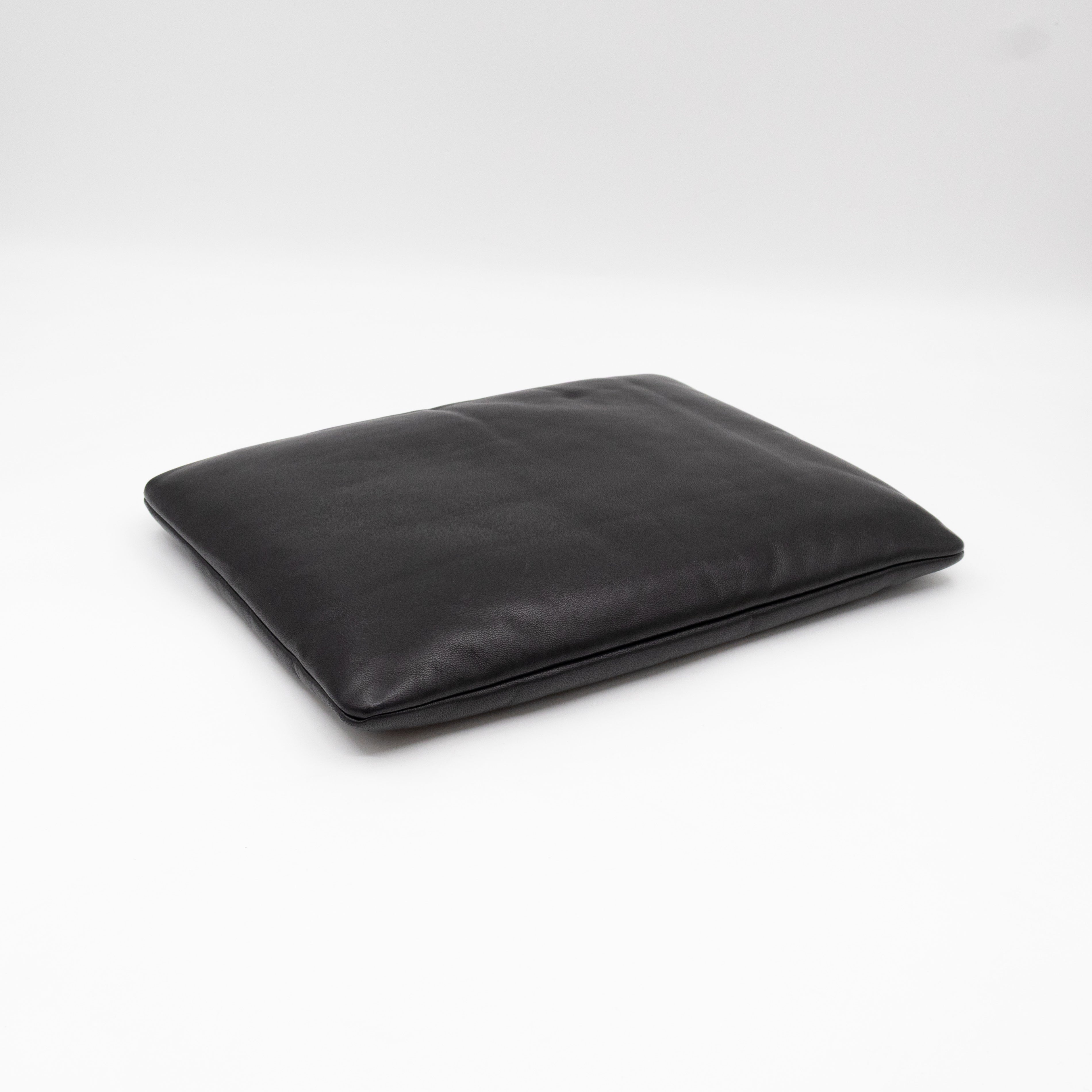 Calypso Pillow Pouch Black Leather