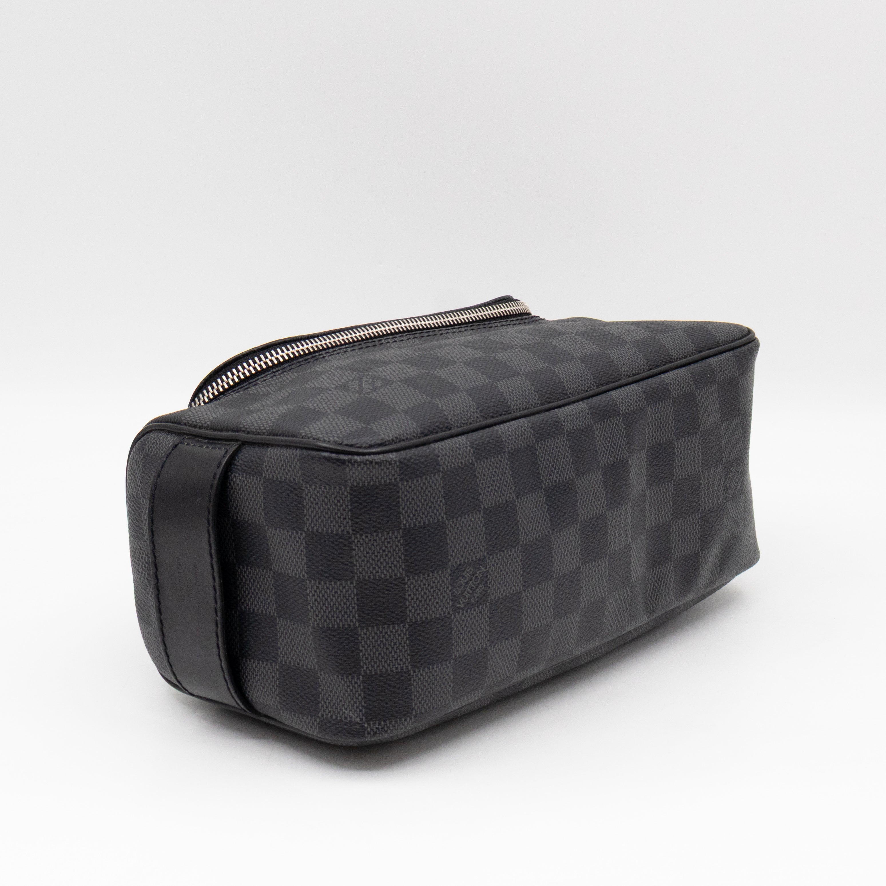 Toiletry Bag Damier Graphite