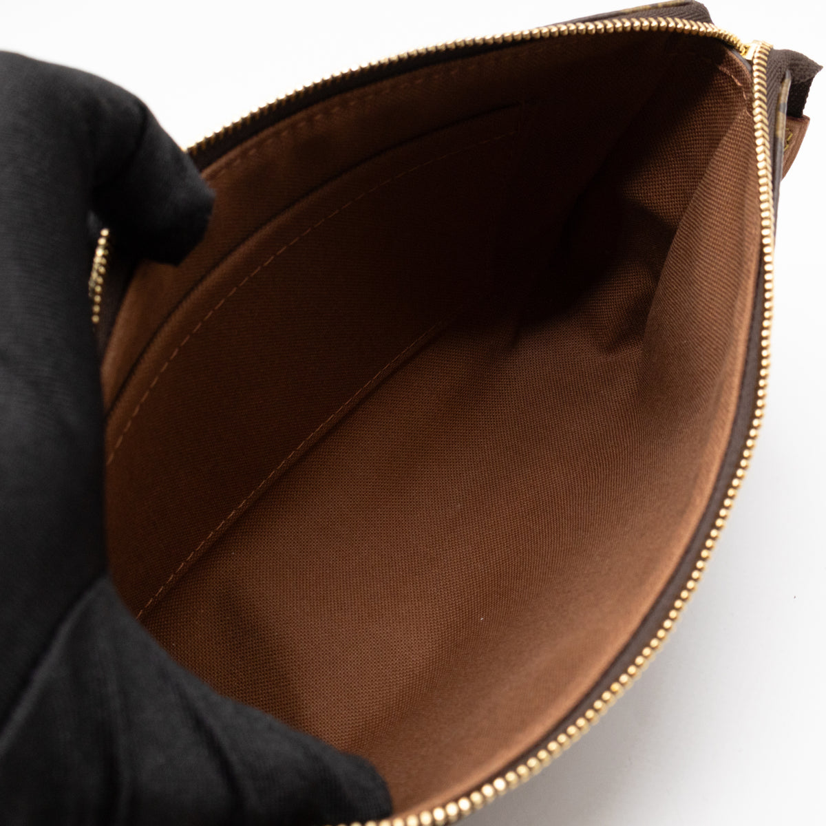 Pochette Accessoires Monogram