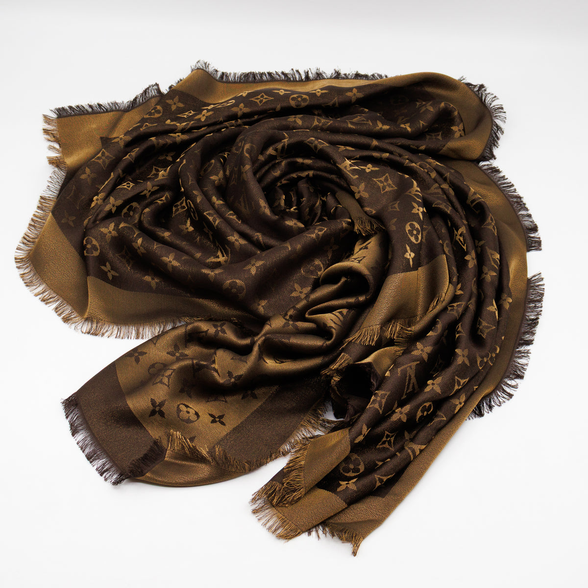 Monogram Shine Shawl Brown