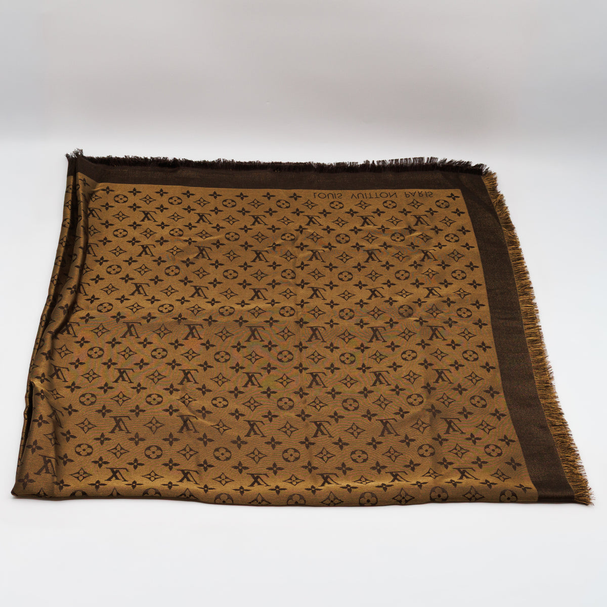 Monogram Shine Shawl Brown