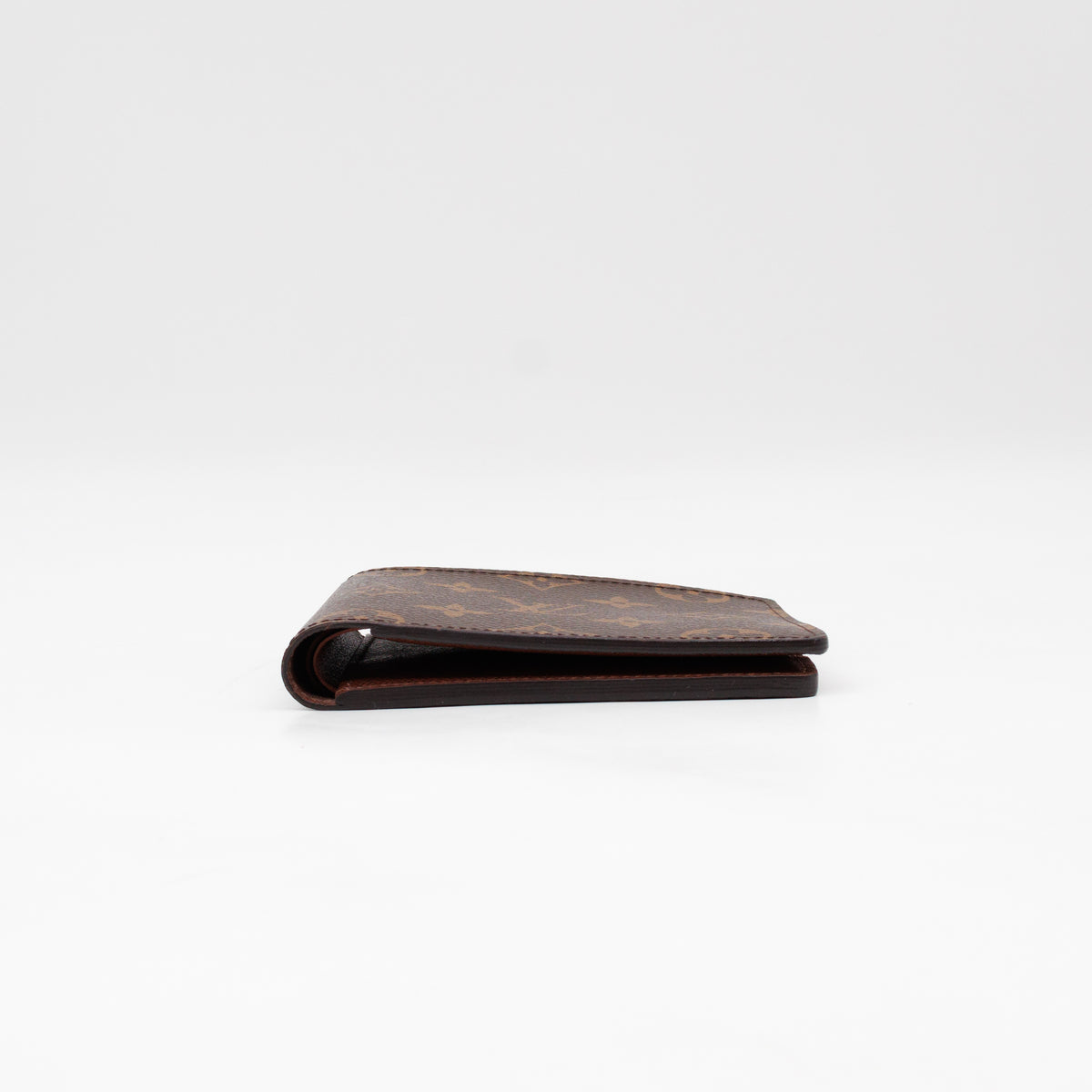 Multiple Wallet Monogram