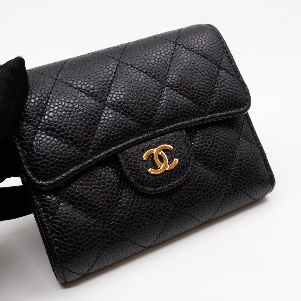 Small Classic Flap Wallet Black Caviar Gold