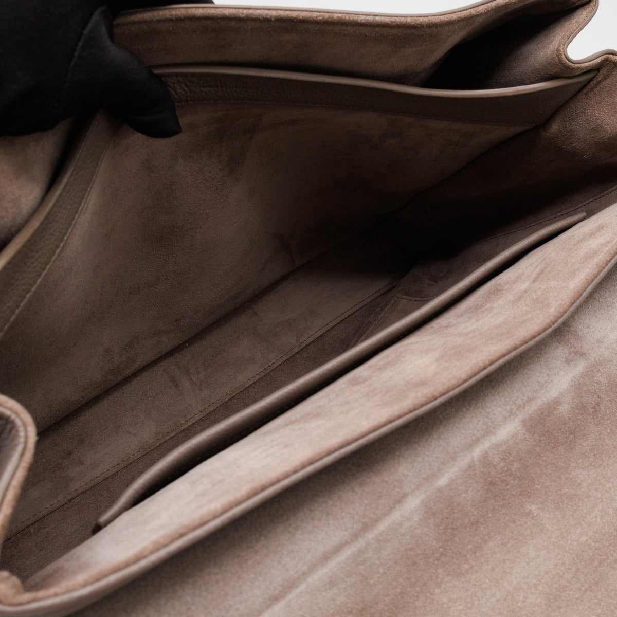 Sac 16 Soft Grey Grained Calfskin