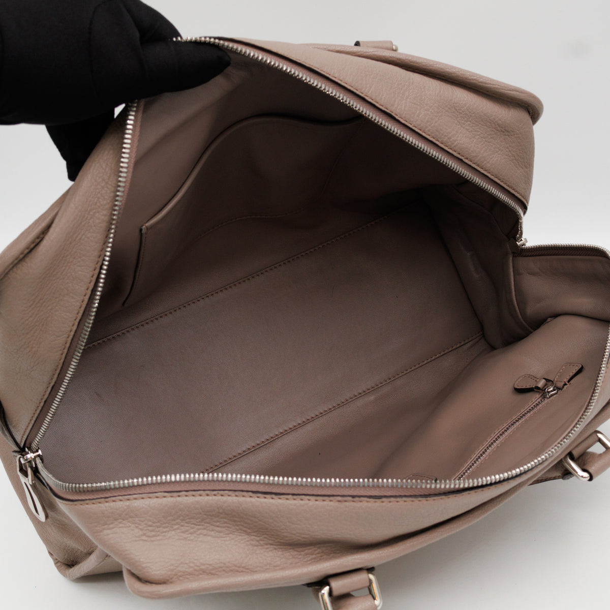 Amazona 36 Handbag Taupe Leather