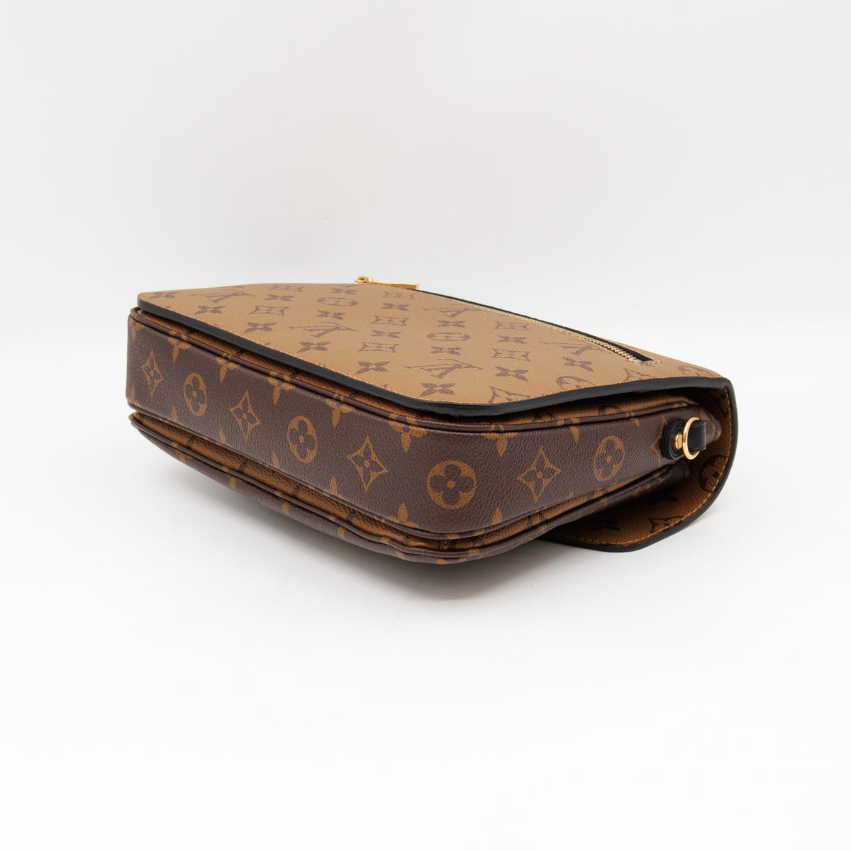 Pochette Metis Monogram Reverse