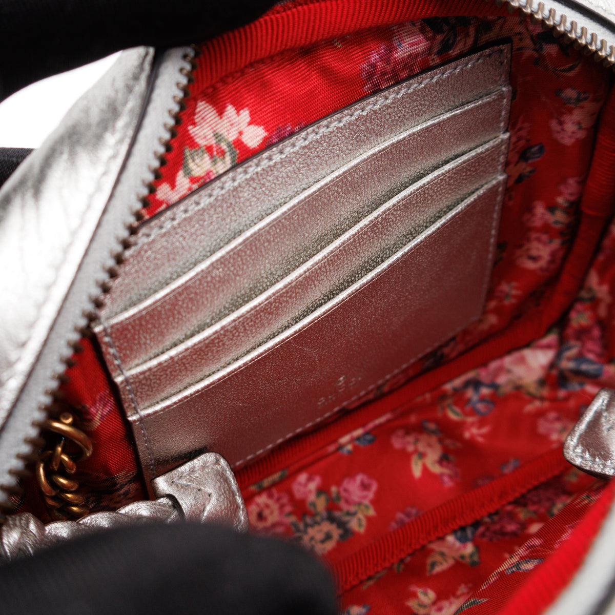 GG Shoulder Bag Silver Metallic Quilted Leather