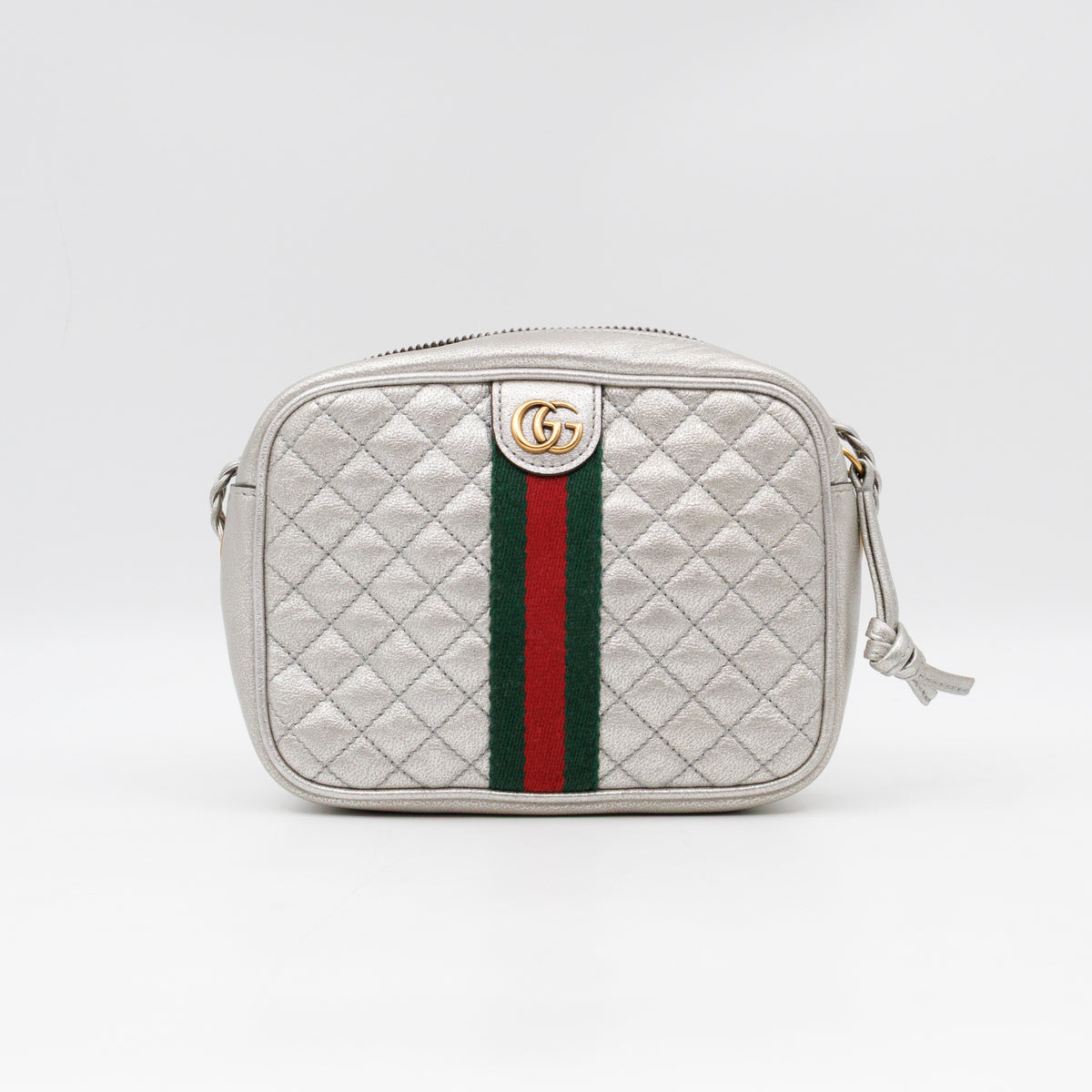 GG Shoulder Bag Silver Metallic Quilted Leather