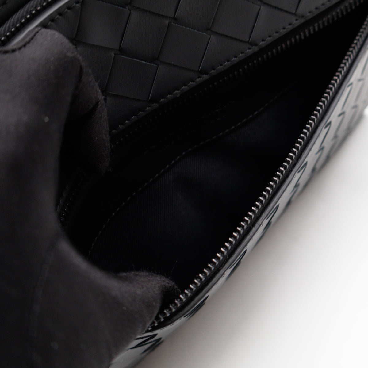 Intrecciato Document Case with Wristlet Small Black Leather