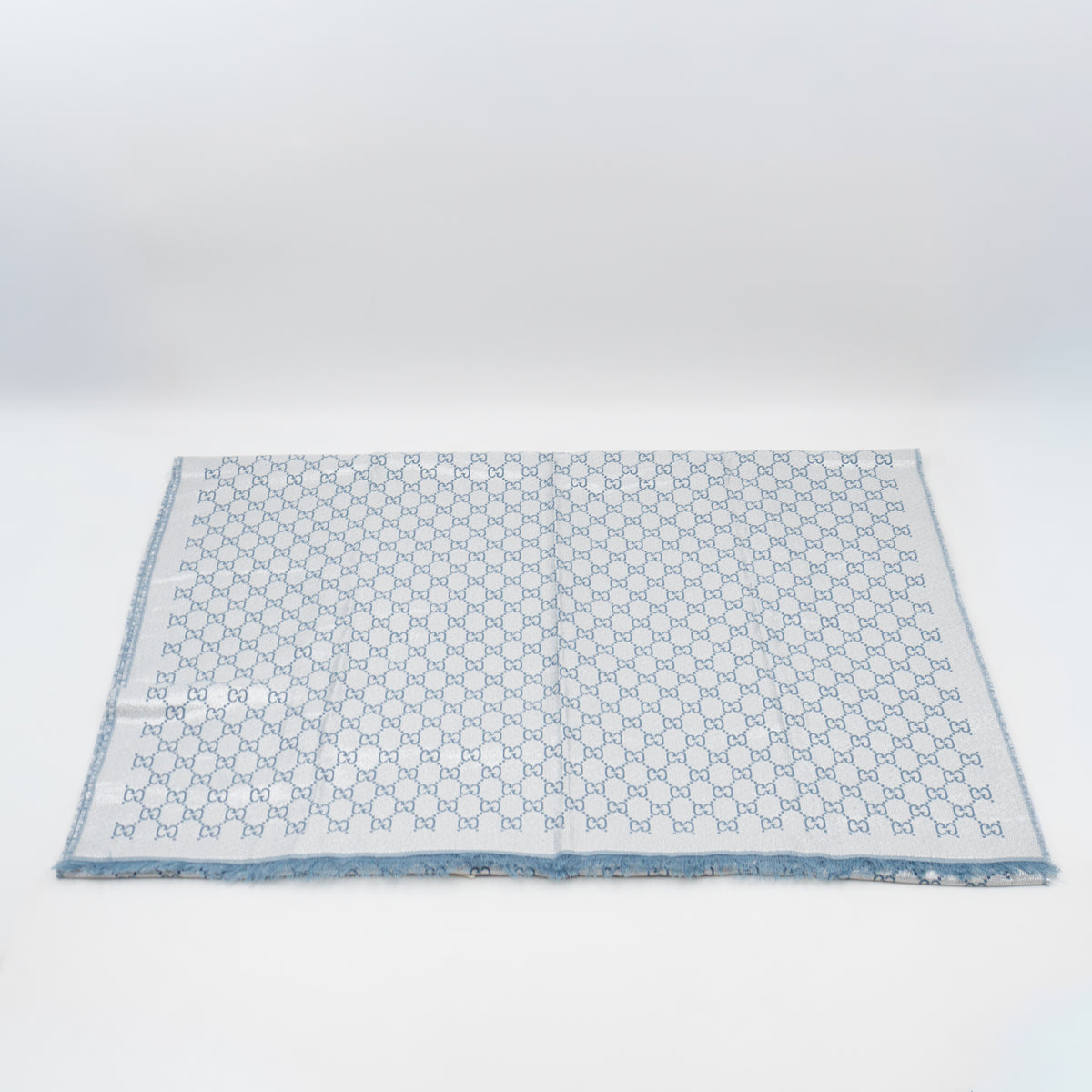 Metallic Guccissima Scarf Periwinkle Silver