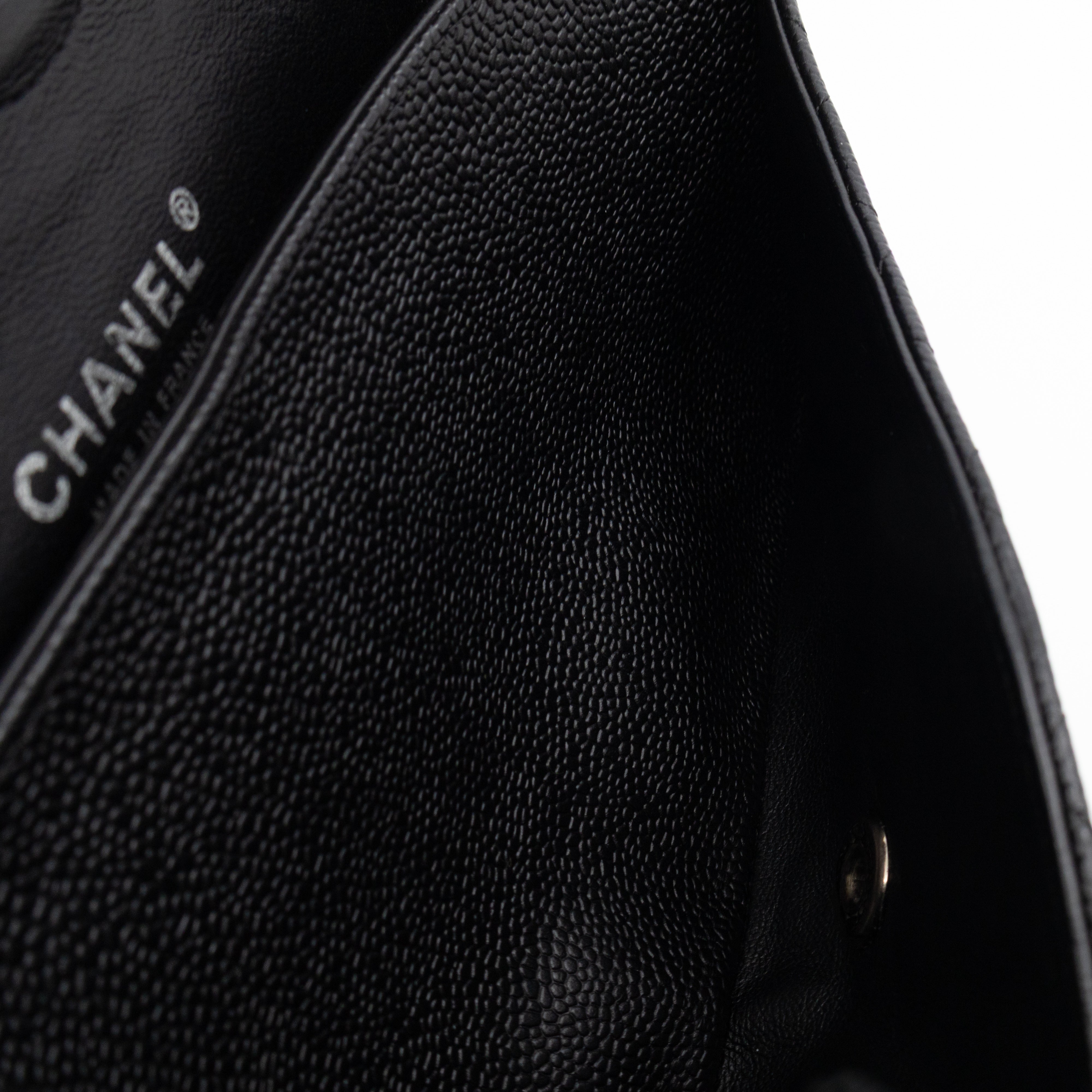 Classic Double Flap Medium Black Caviar Leather Silver