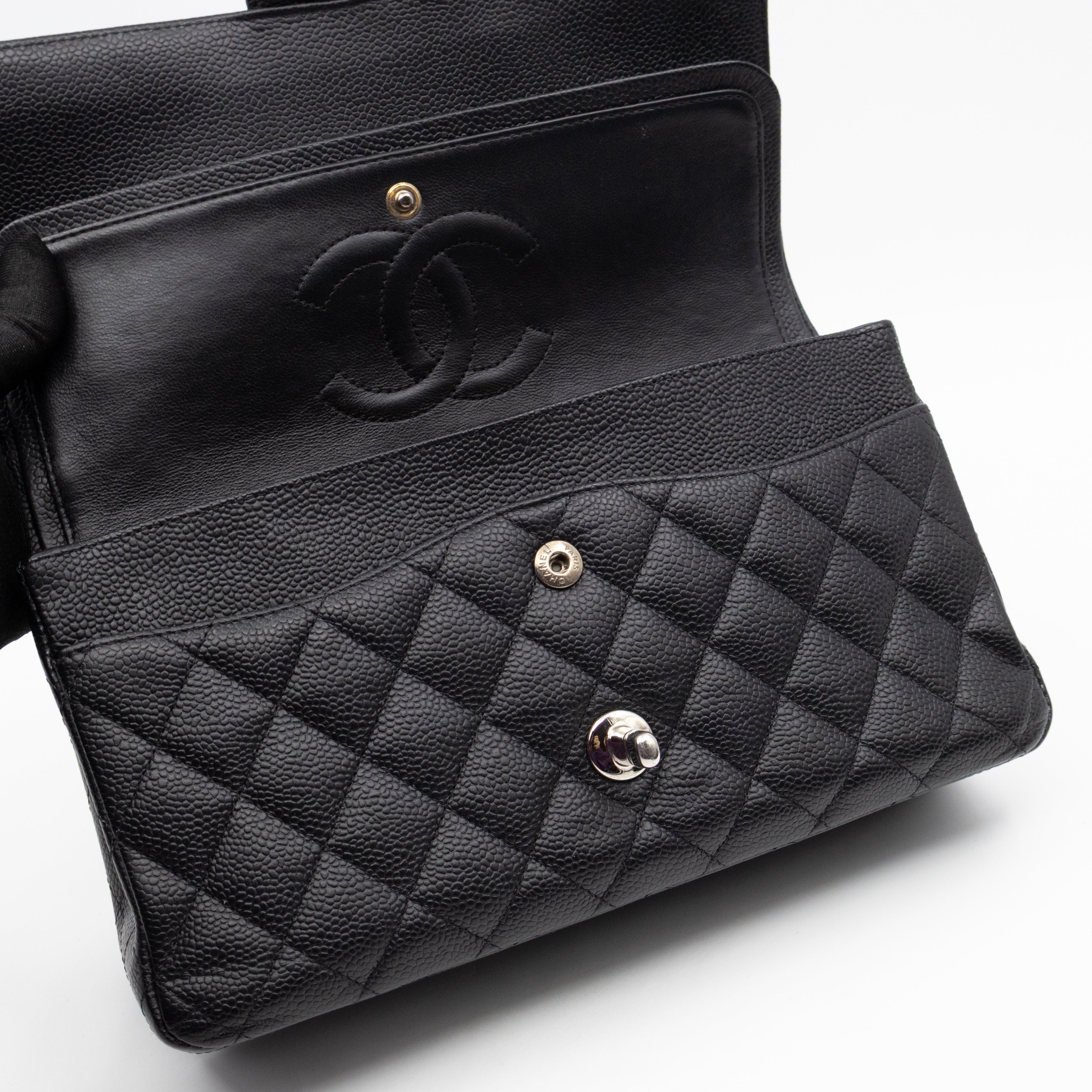 Classic Double Flap Medium Black Caviar Leather Silver