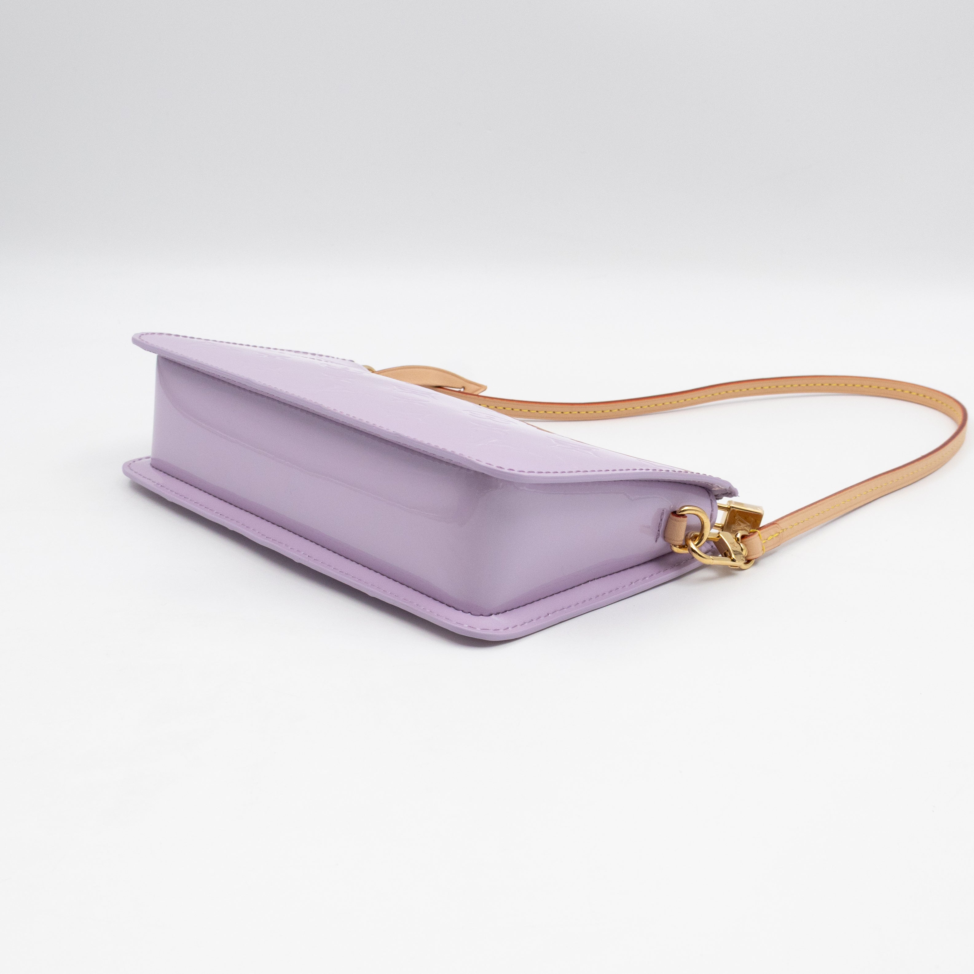 Lexington Pochette Lilac Vernis Leather