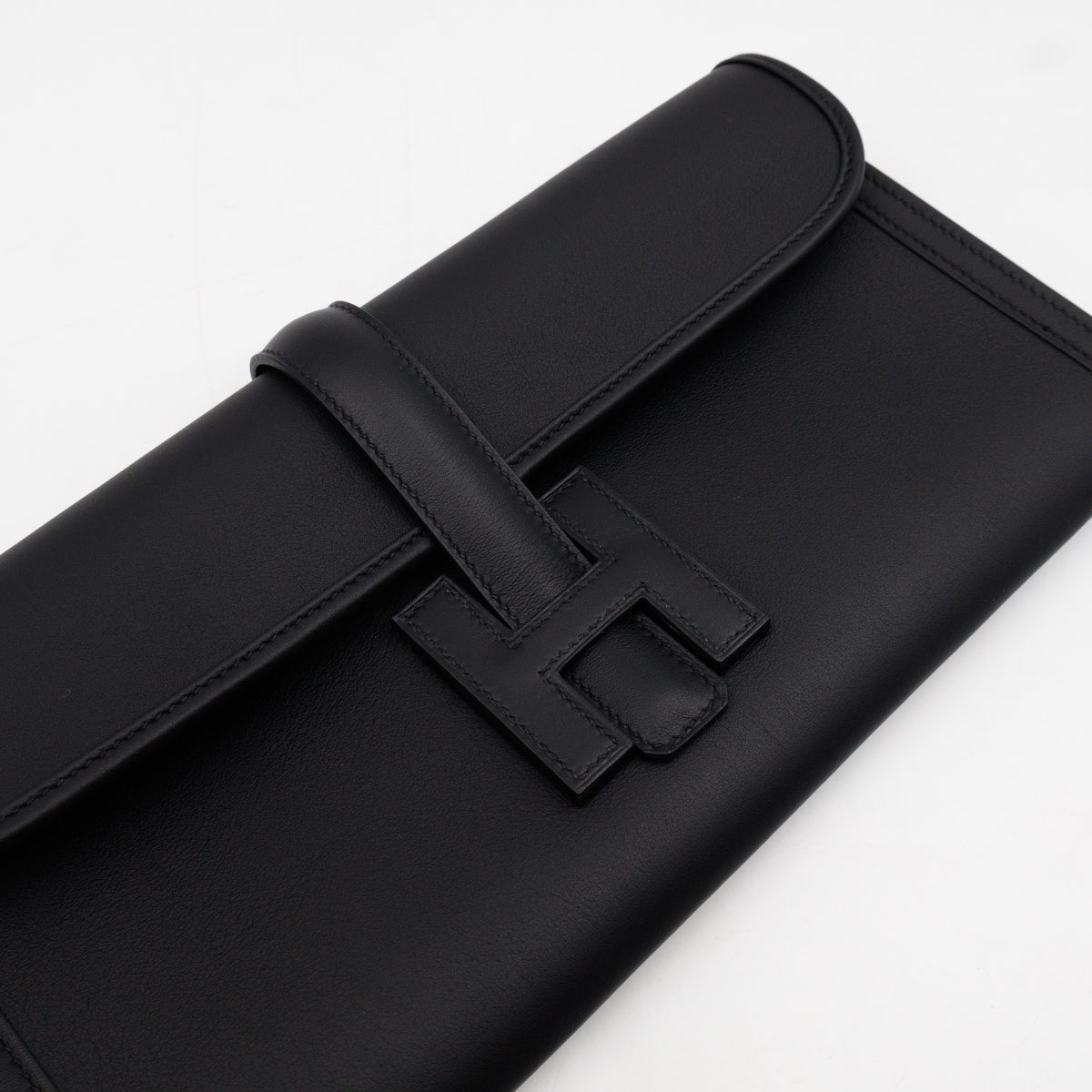Jige Elan 29 Clutch Black Swift Leather
